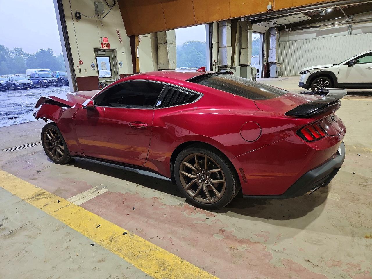 2025 Ford Mustang Красный vin: 1FA6P8TH7S5109153