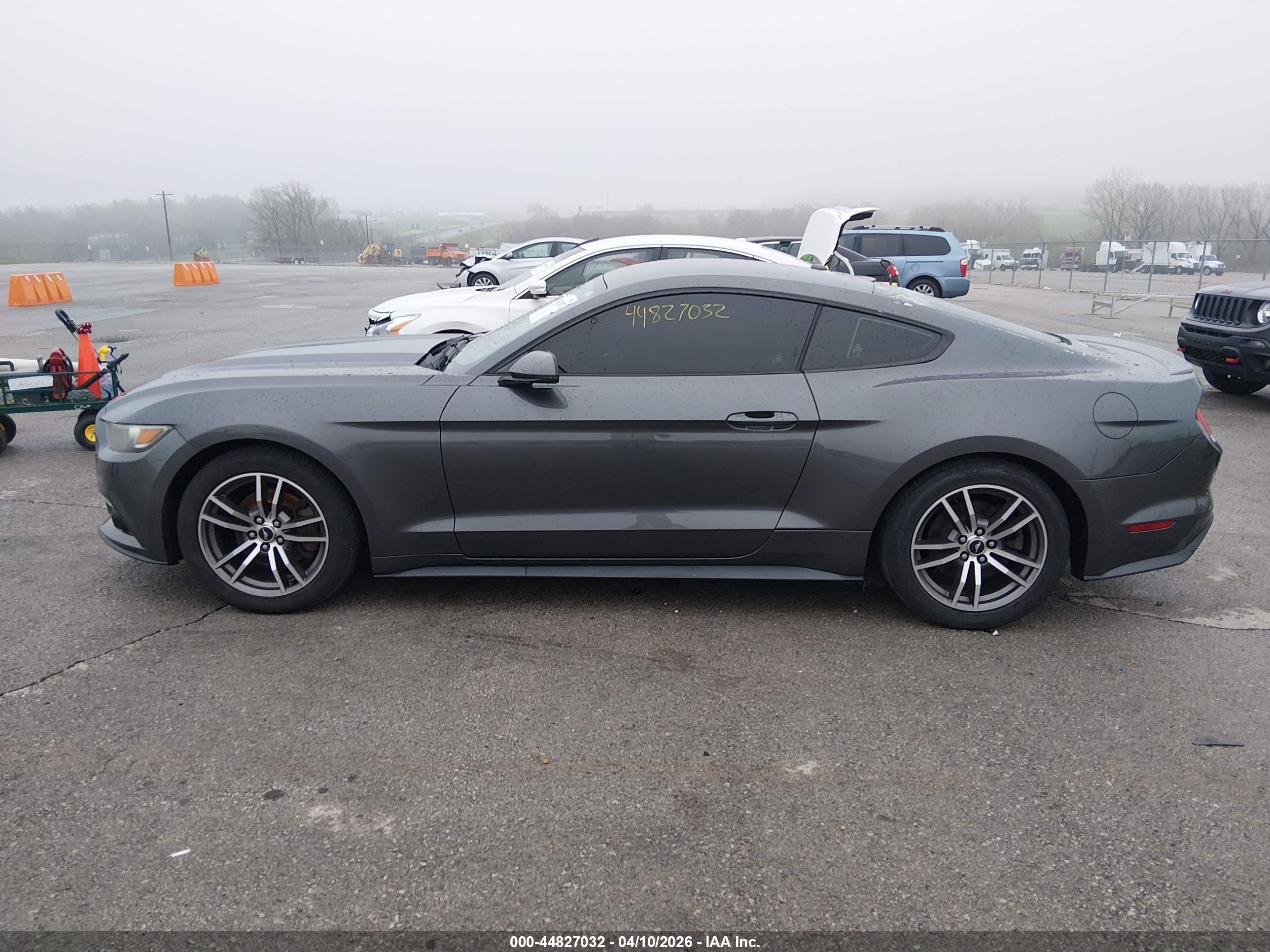2015 Ford Mustang Ecoboost Gray vin: 1FA6P8TH8F5299714