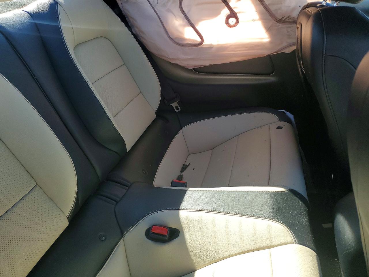 2015 Ford Mustang White vin: 1FA6P8TH8F5362195
