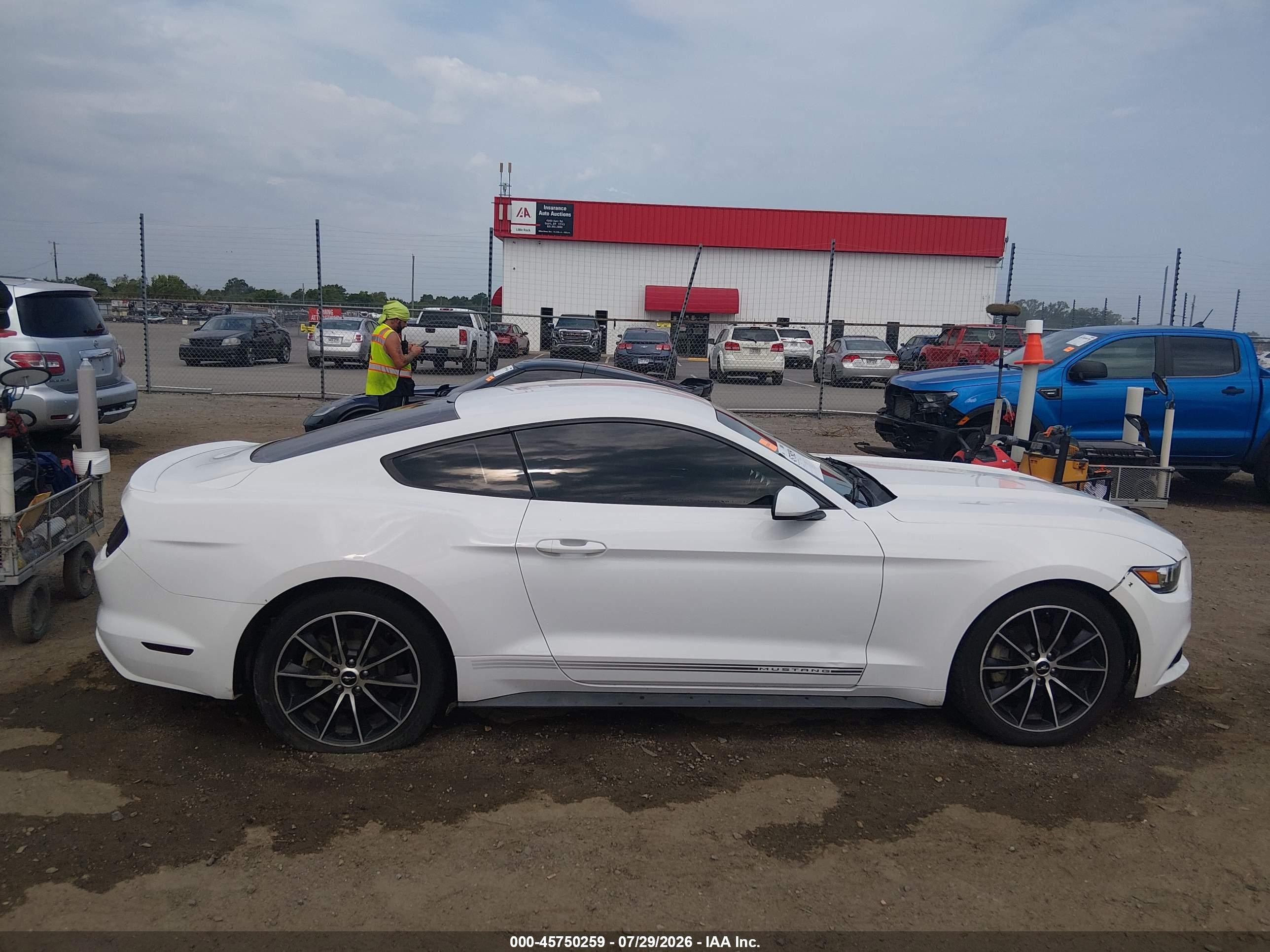 2015 Ford Mustang Ecoboost White vin: 1FA6P8TH8F5431158