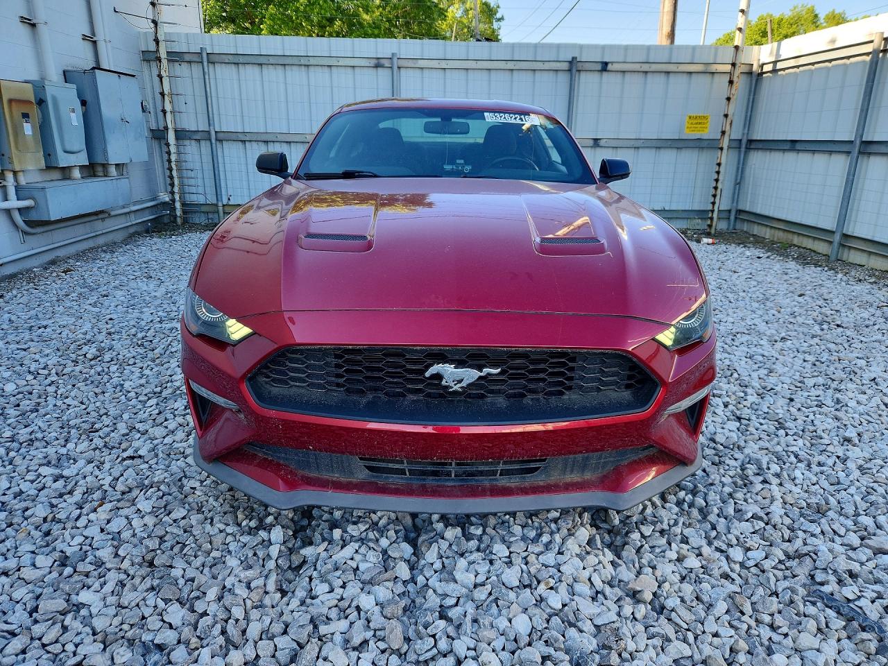 2018 Ford Mustang Red vin: 1FA6P8TH8J5158733