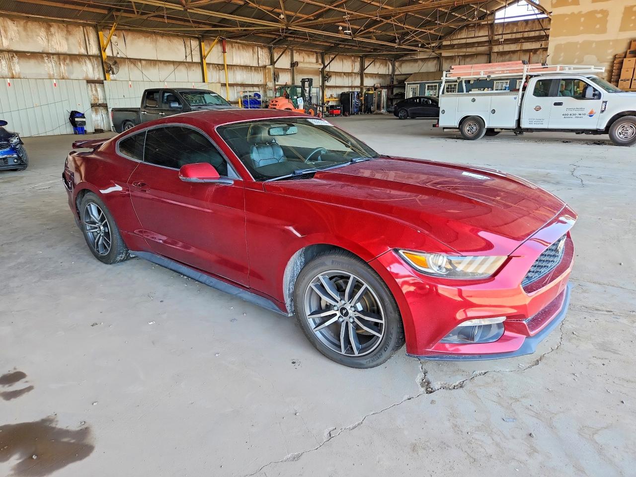 2015 Ford Mustang Red vin: 1FA6P8TH9F5312387