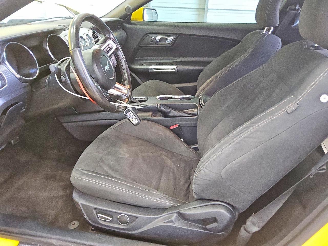 2015 Ford Mustang Yellow vin: 1FA6P8TH9F5380463