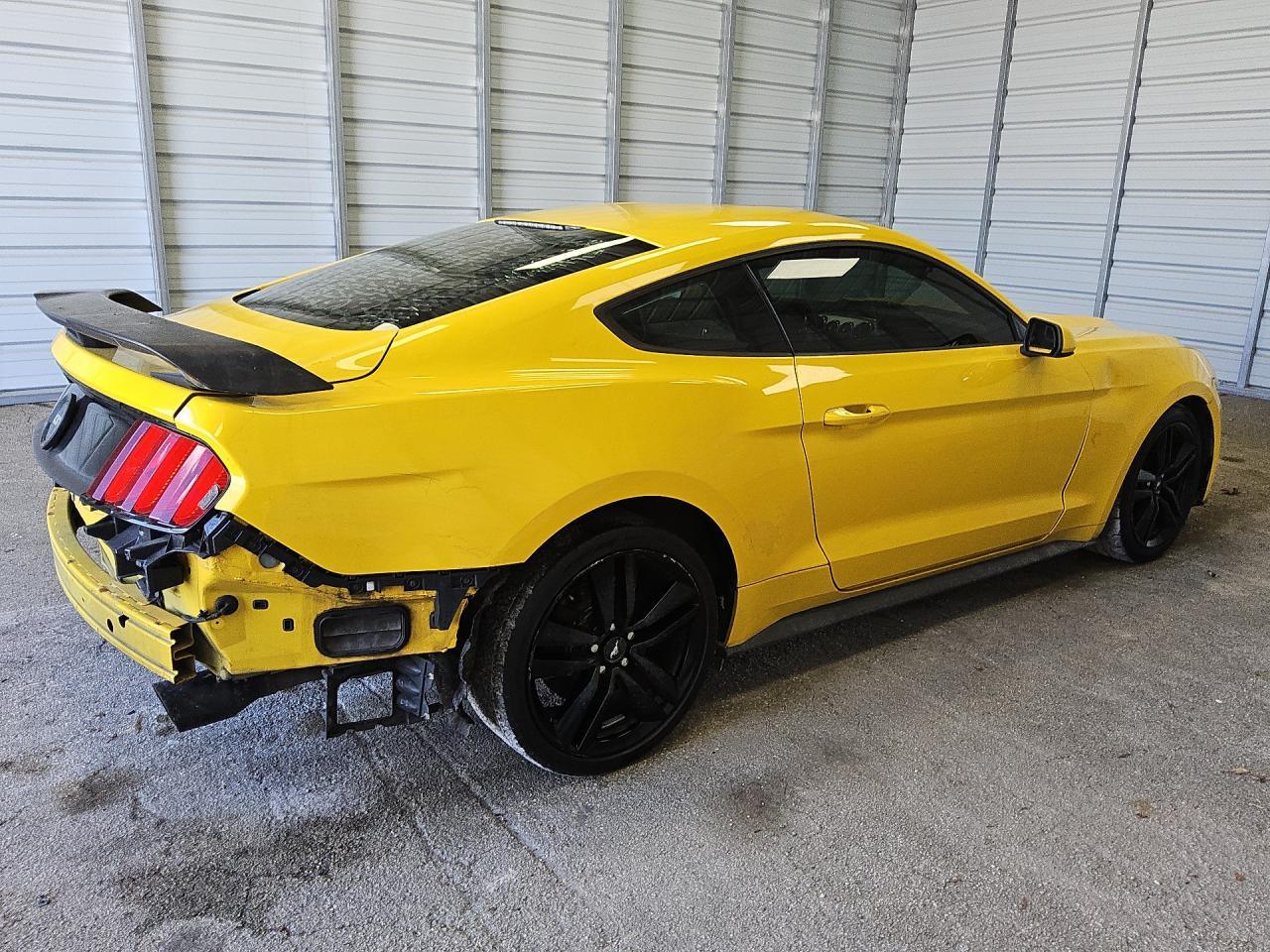 2015 Ford Mustang Yellow vin: 1FA6P8TH9F5380463 Damage: Right Front Tire, Worn, Replacement Required