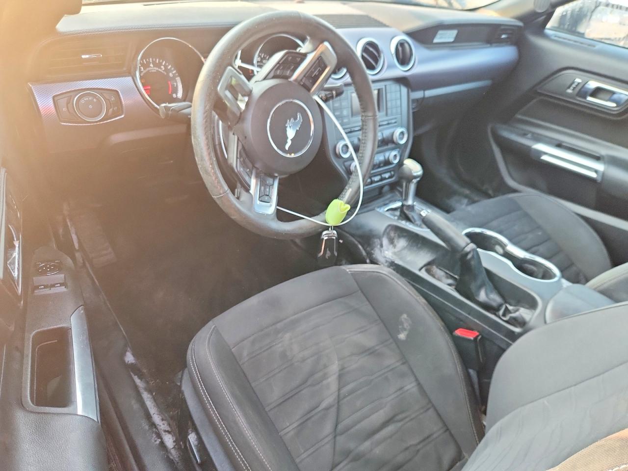 2015 Ford Mustang Black vin: 1FA6P8TH9F5385419