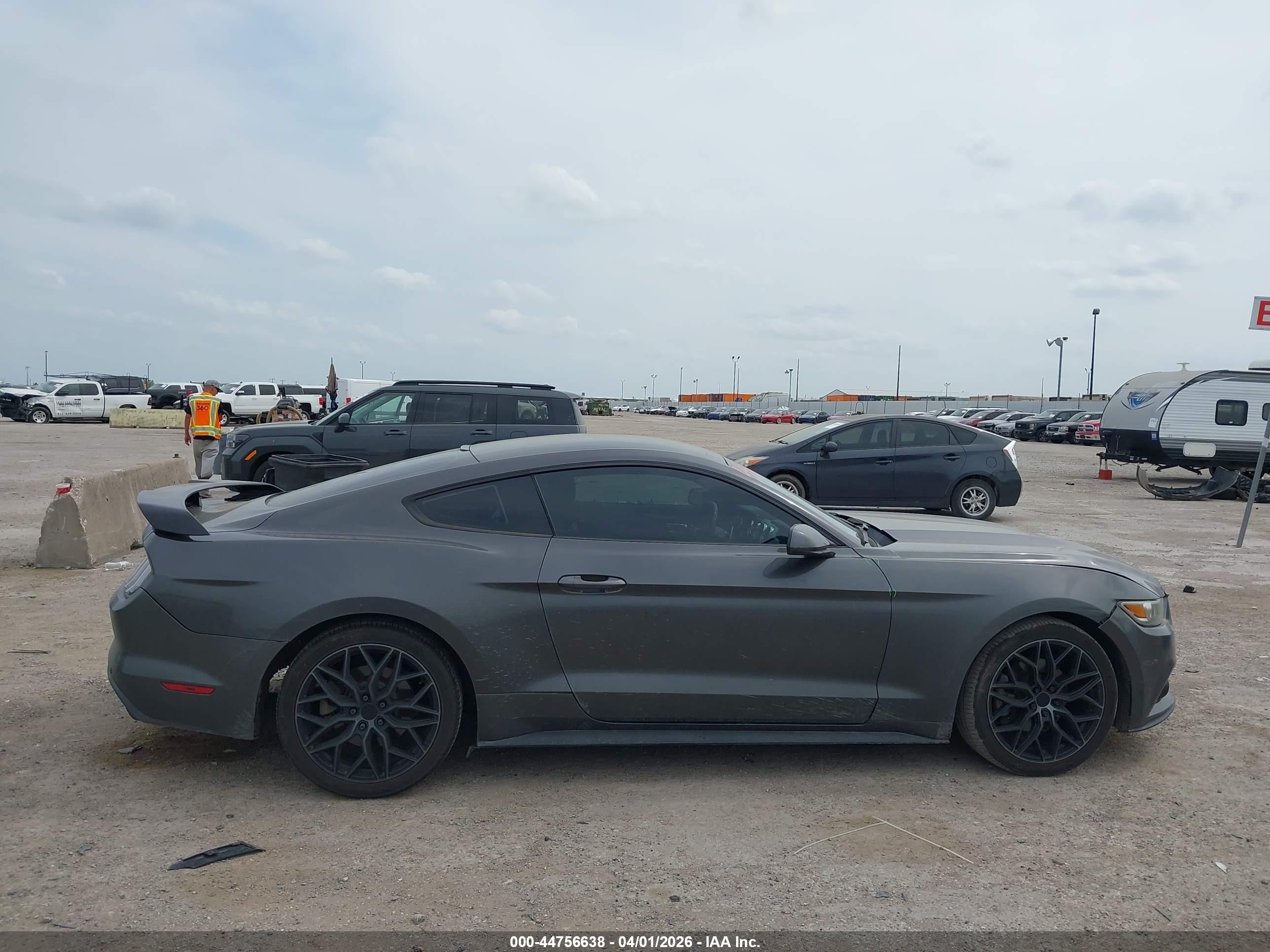 2015 Ford Mustang Ecoboost Gray vin: 1FA6P8TH9F5399918