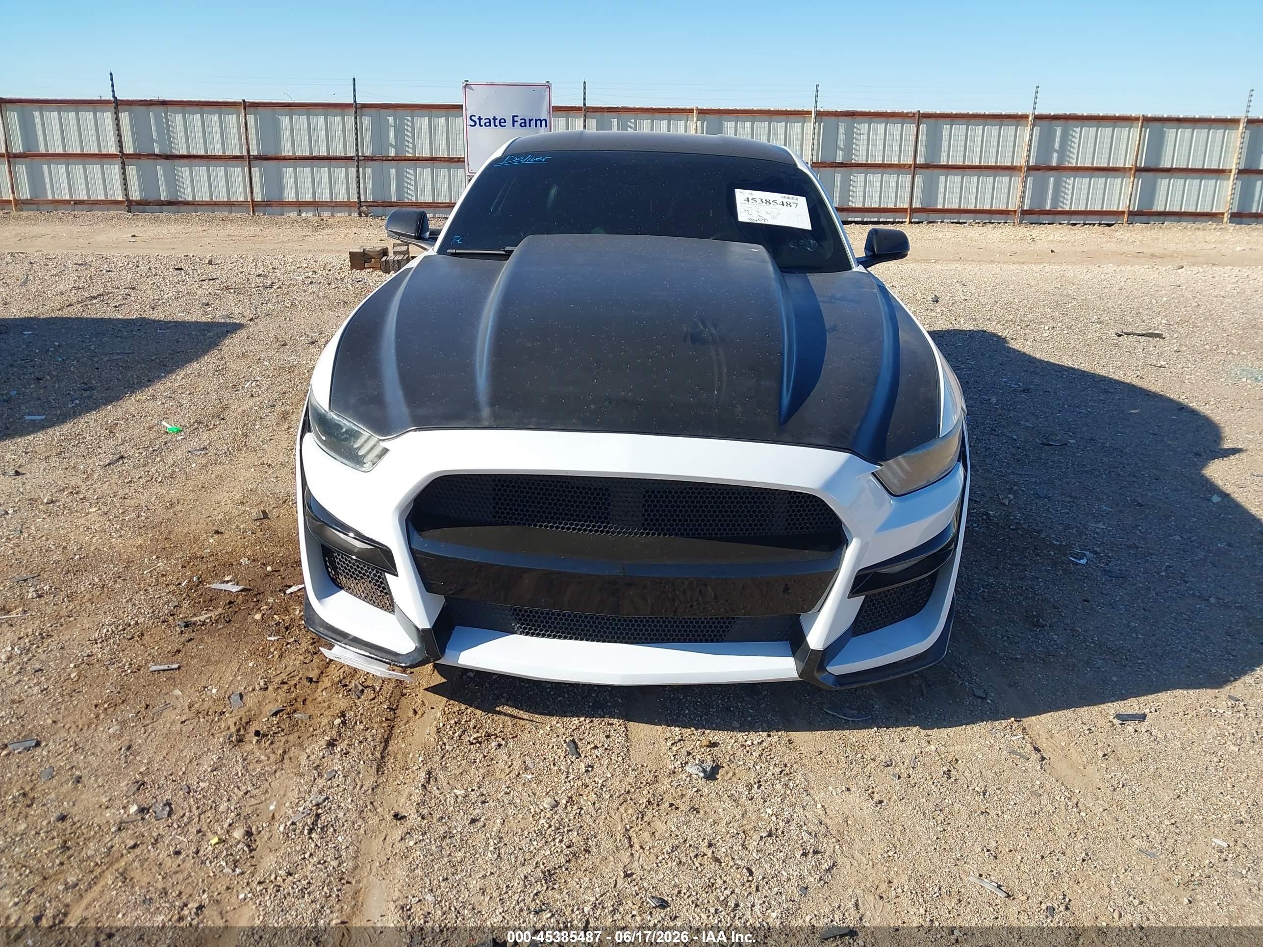 2015 Ford Mustang Ecoboost Белый vin: 1FA6P8THXF5359766