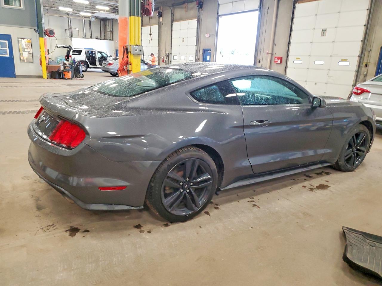 2015 Ford Mustang Gray vin: 1FA6P8THXF5367513