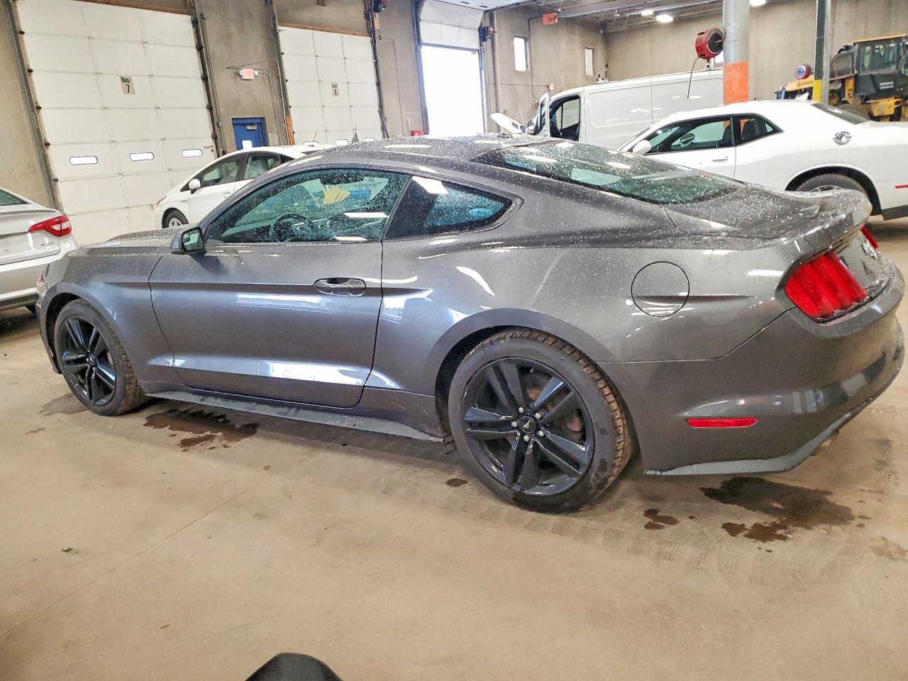 2015 Ford Mustang Gray vin: 1FA6P8THXF5367513