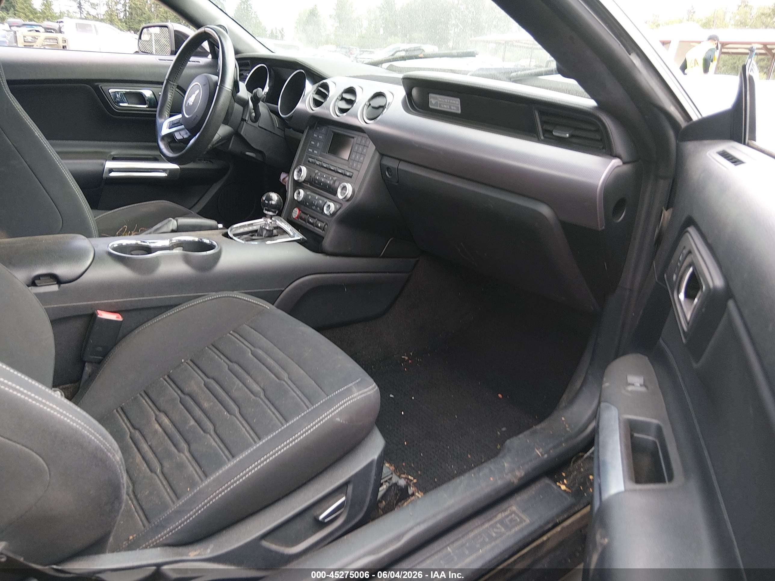 2015 Ford Mustang Ecoboost Black vin: 1FA6P8THXF5388927