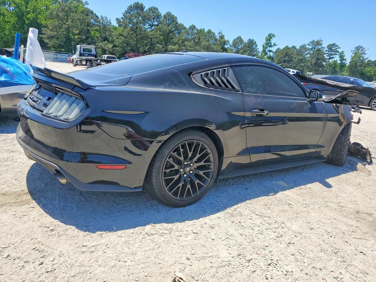 2015 Ford Mustang Black vin: 1FA6P8THXF5390841