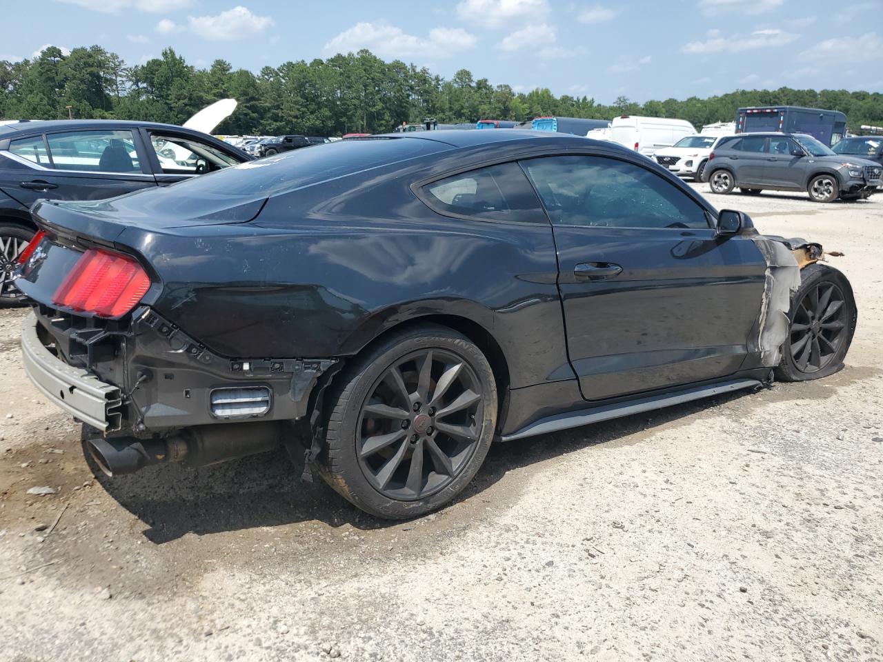 2015 Ford Mustang Burn vin: 1FA6P8THXF5430481 Damage: Right Qtr Panel, Dent(S) W/ Paint Dmg, 1/2 To 1 Inch