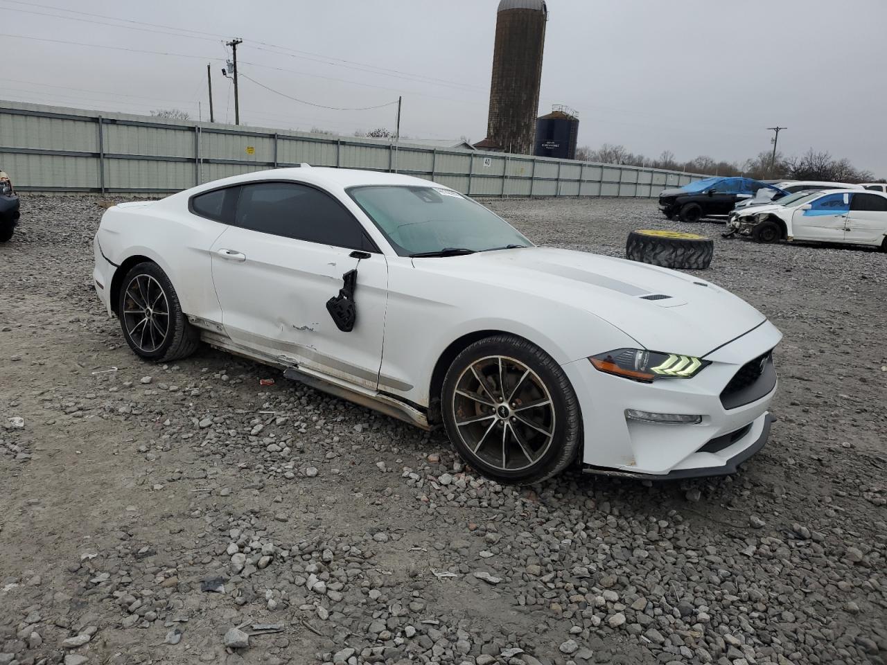 2020 Ford Mustang  White vin: 1FA6P8THXL5153634