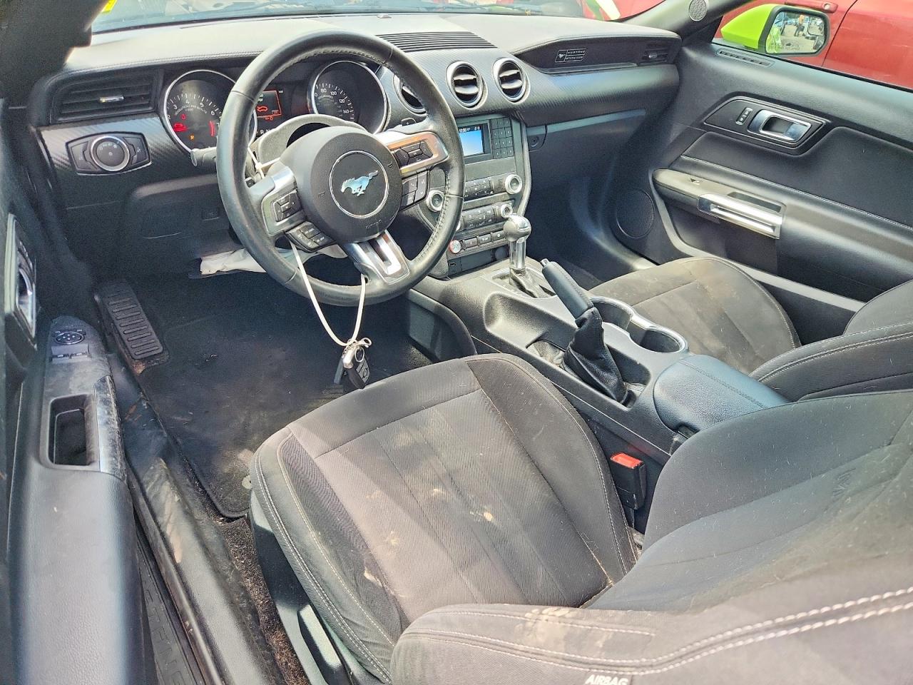 2020 Ford Mustang Green vin: 1FA6P8THXL5159255