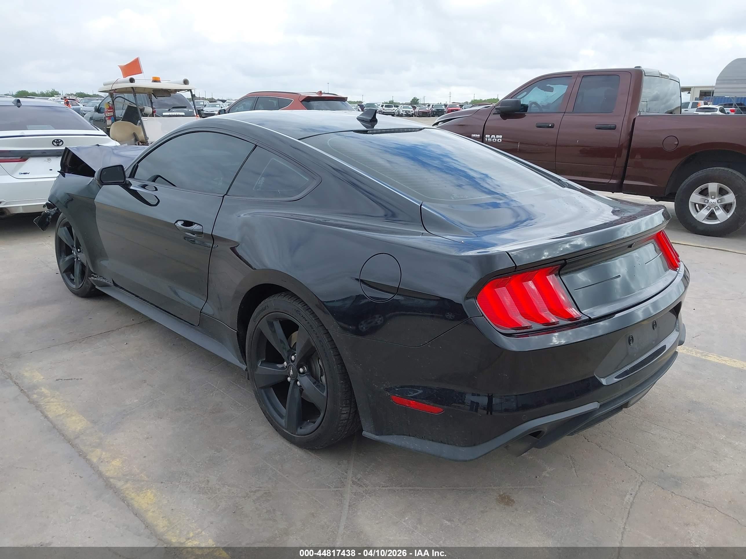 2021 Ford Mustang Ecoboost Fastback Black vin: 1FA6P8THXM5104340