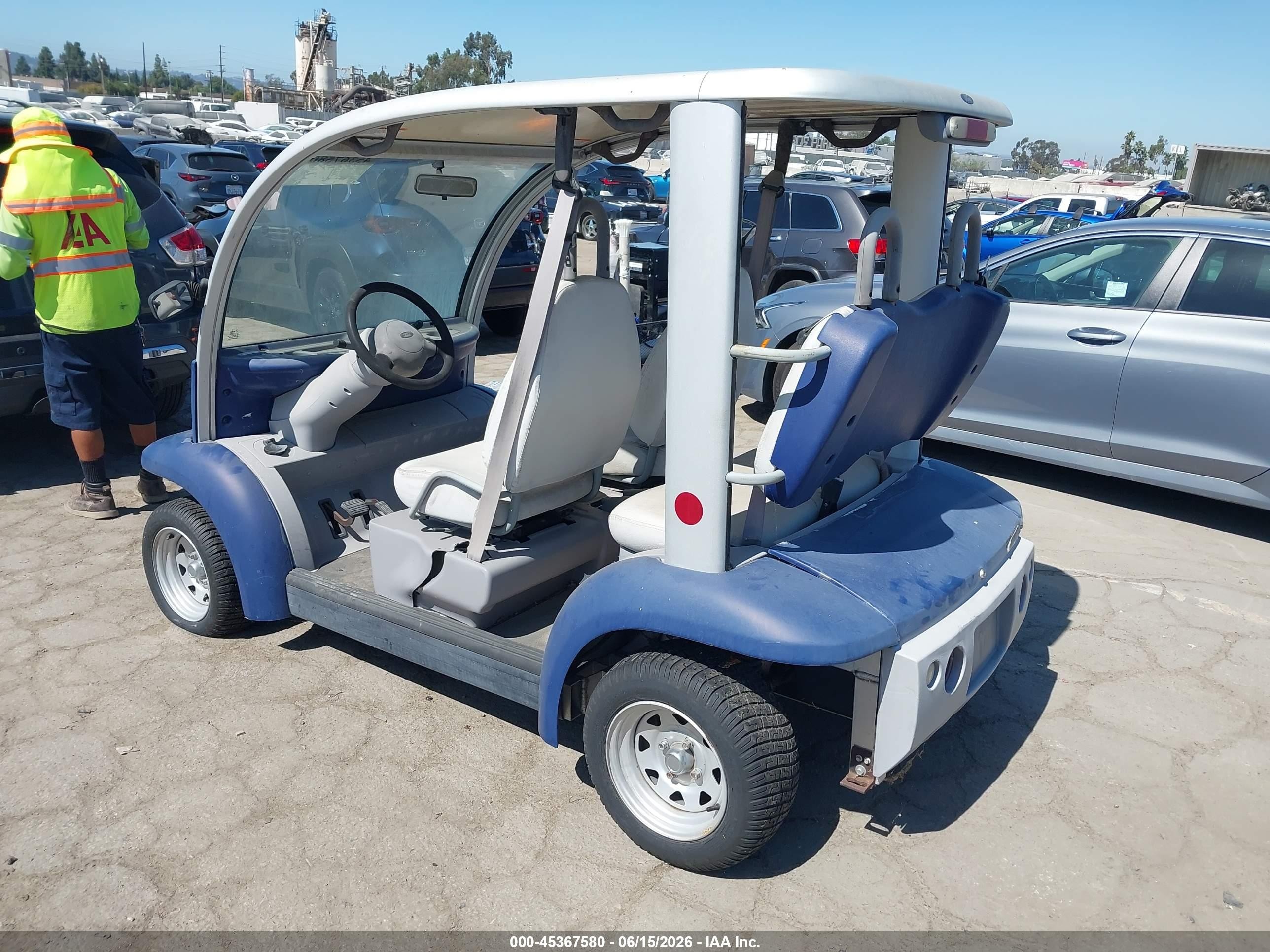 2002 Ford Think Neighbor Blue vin: 1FABP225620100699