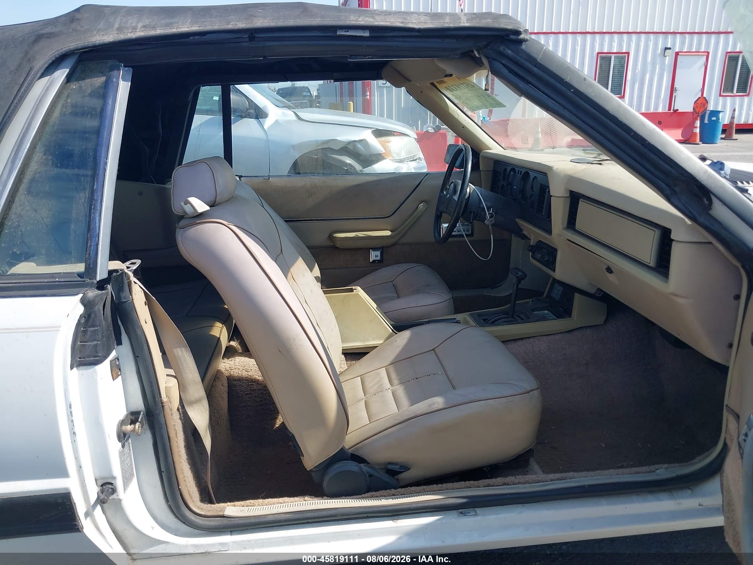 1985 Ford Mustang Lx/gt White vin: 1FABP2732FF128381