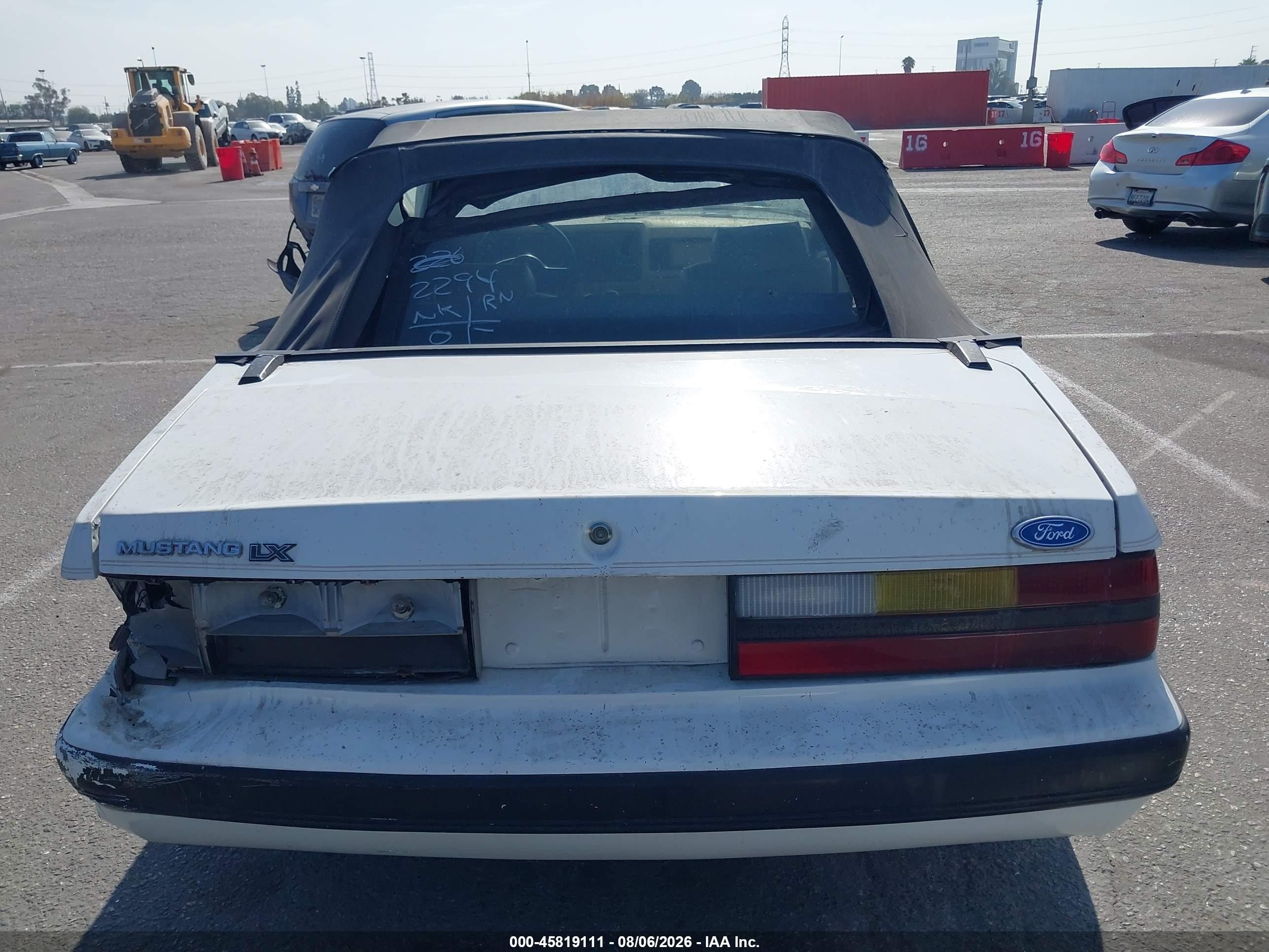 1985 Ford Mustang Lx/gt White vin: 1FABP2732FF128381