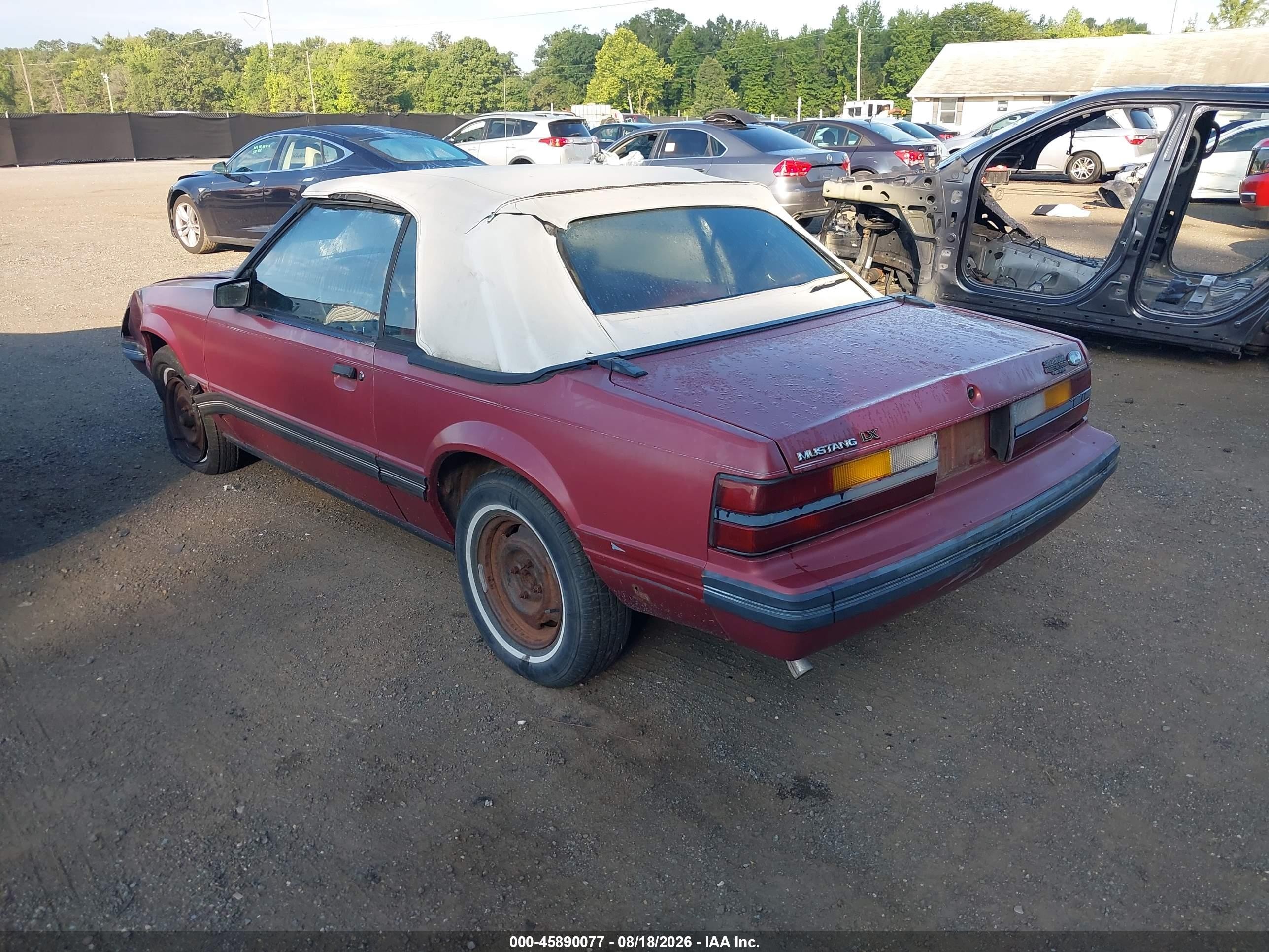 1984 Ford Mustang Glx Красный vin: 1FABP2736EF216610