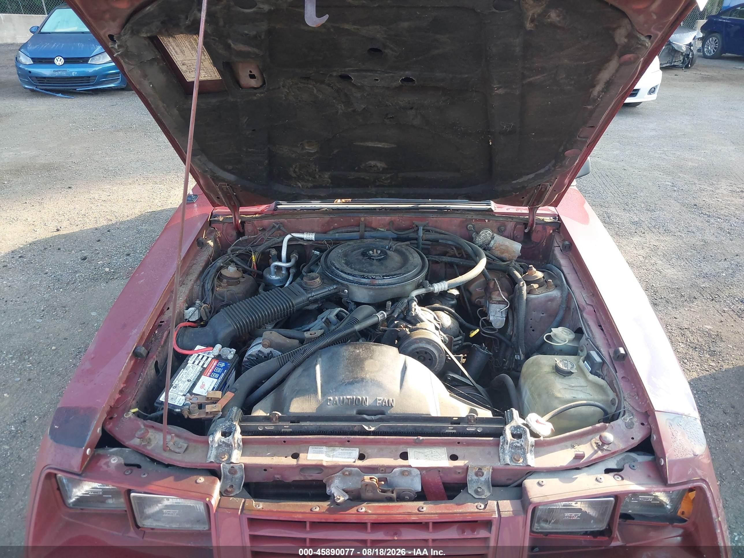 1984 Ford Mustang Glx Красный vin: 1FABP2736EF216610
