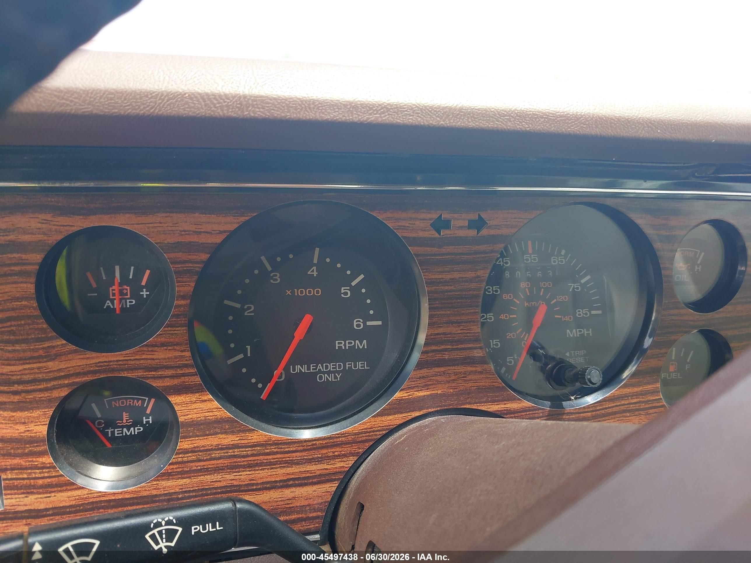 1983 Ford Mustang   Brown vin: 1FABP2737DF129958