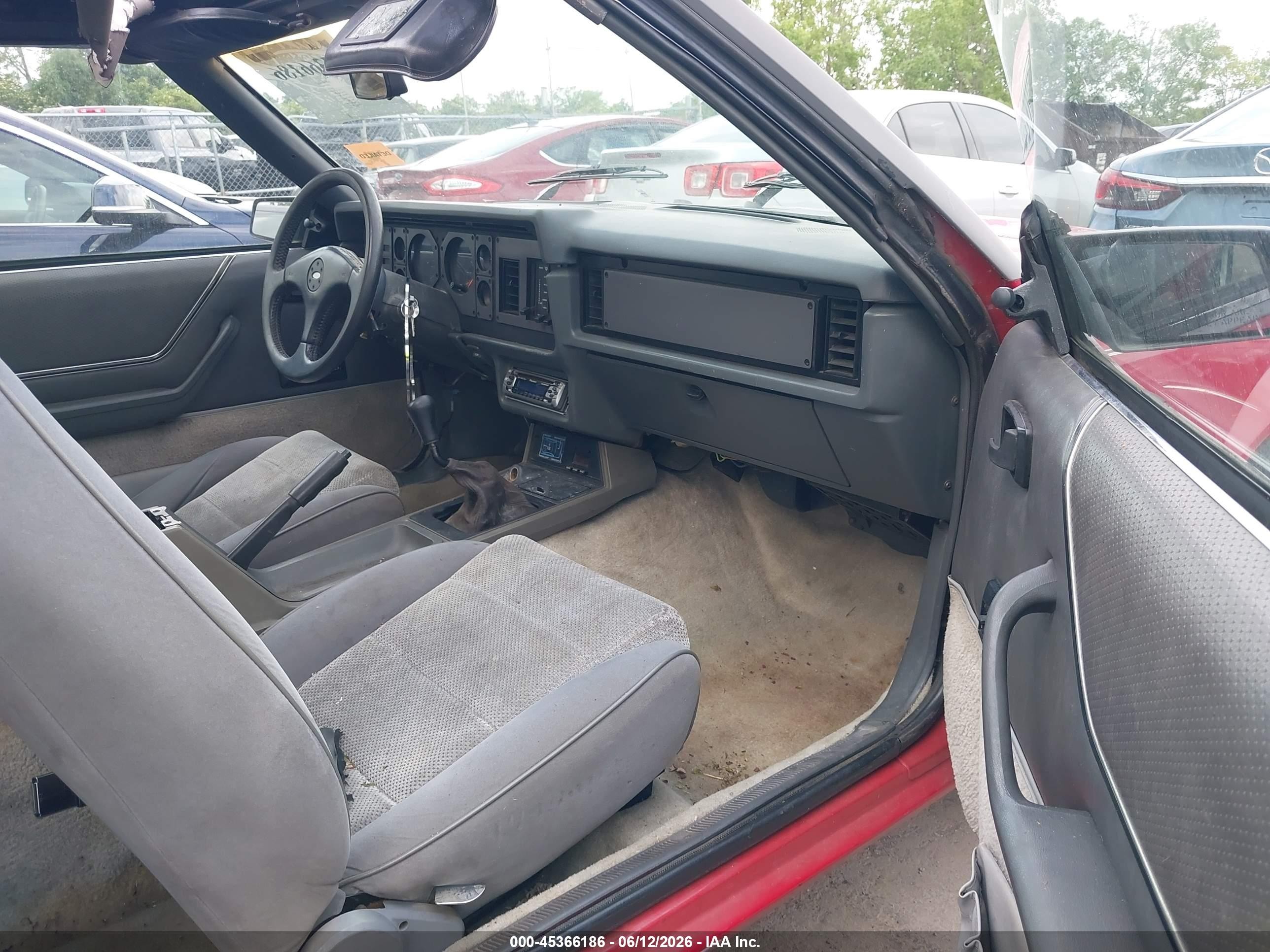 1985 Ford Mustang Lx/gt Red vin: 1FABP27M2FF117292