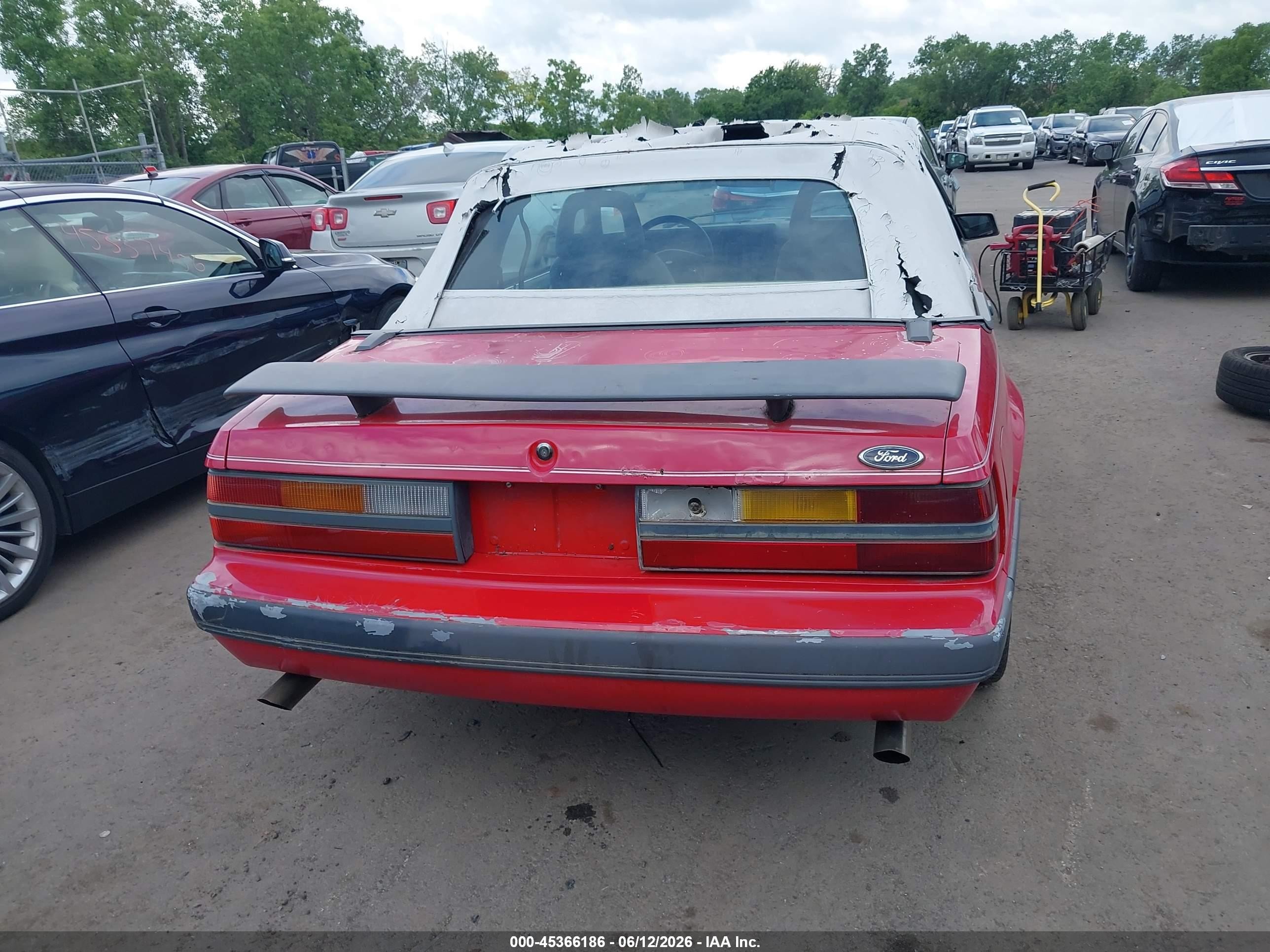 1985 Ford Mustang Lx/gt Red vin: 1FABP27M2FF117292