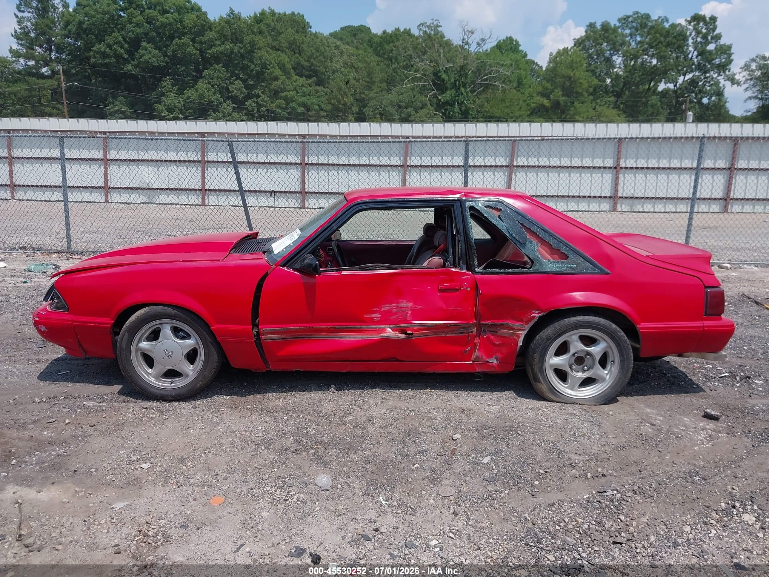 1985 Ford Mustang Lx/gt Red vin: 1FABP28A8FF134232