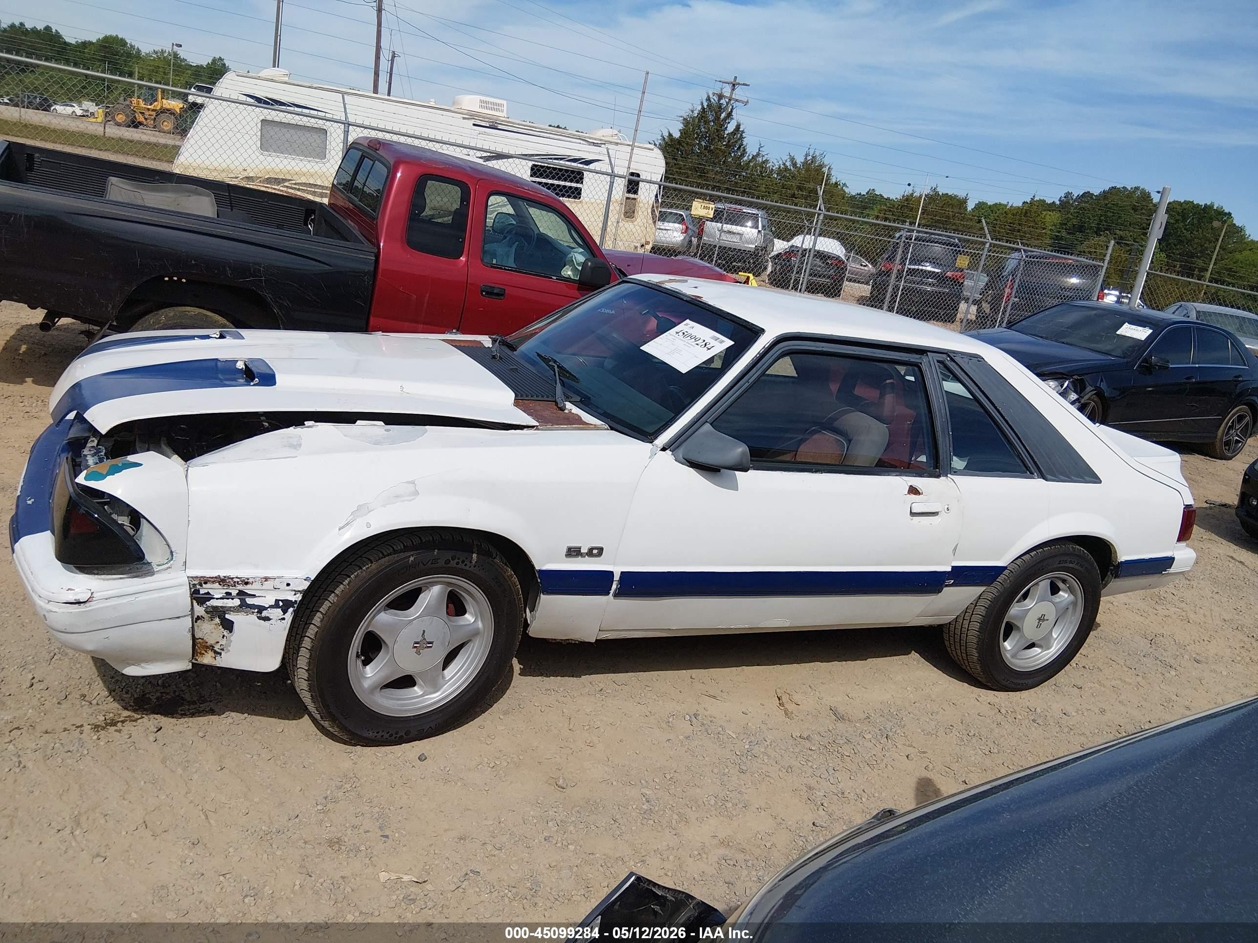1986 Ford Mustang Lx/gt White vin: 1FABP28M1GF301560