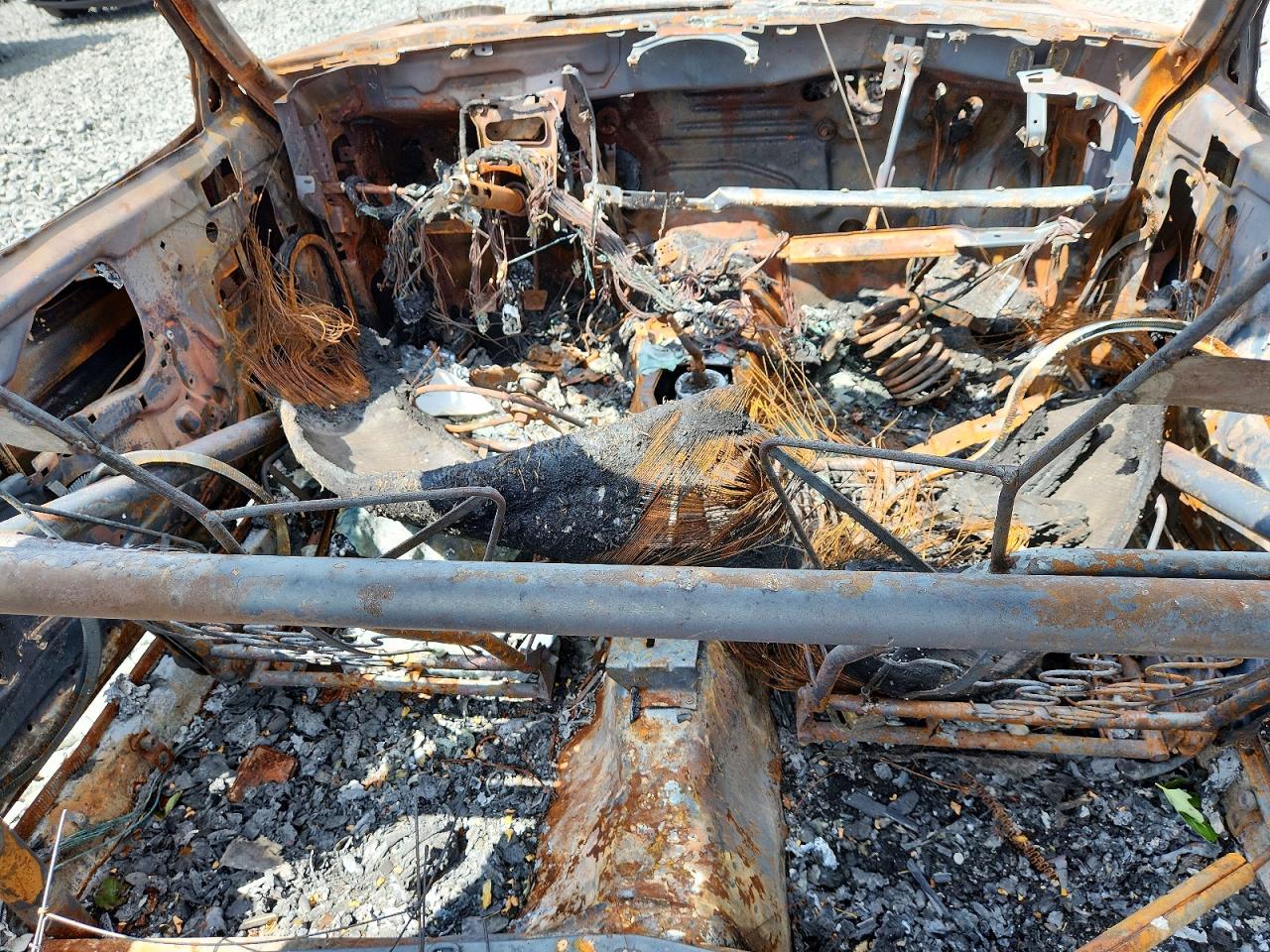 1985 Ford Mustang Lx Burn vin: 1FABP28M8FF182016