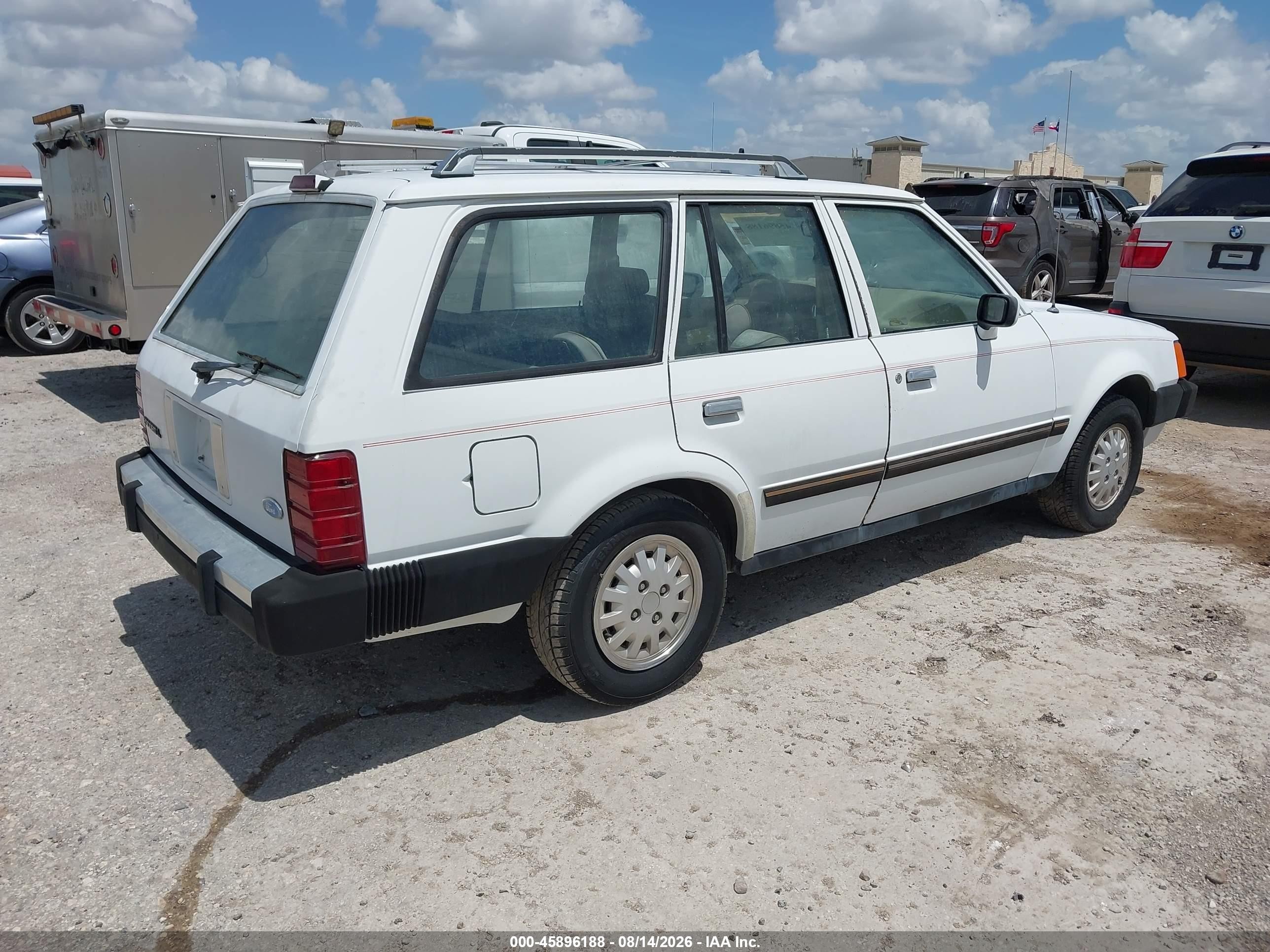 1986 Ford Escort L White vin: 1FABP3490GW325565