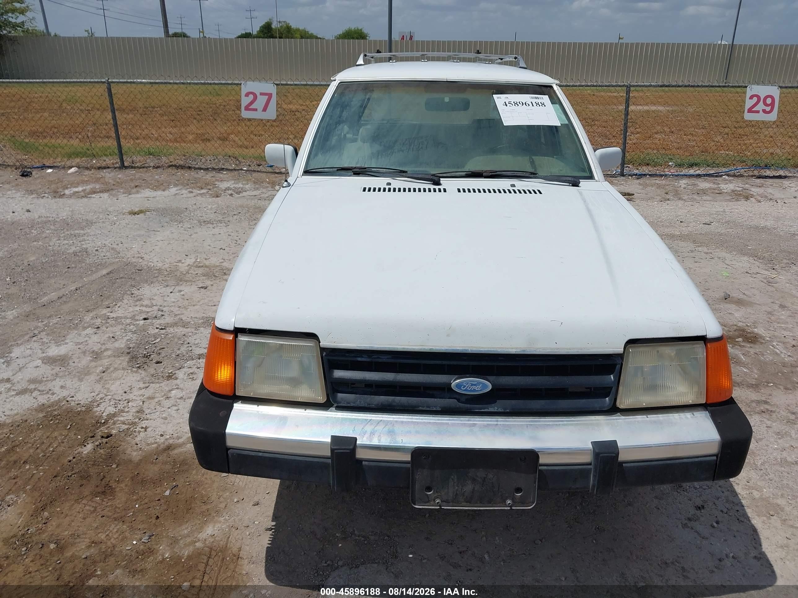 1986 Ford Escort L White vin: 1FABP3490GW325565