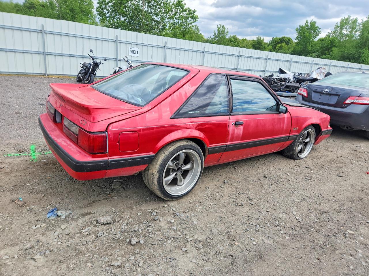 1989 Ford Mustang Lx Red vin: 1FABP41E6KF108604