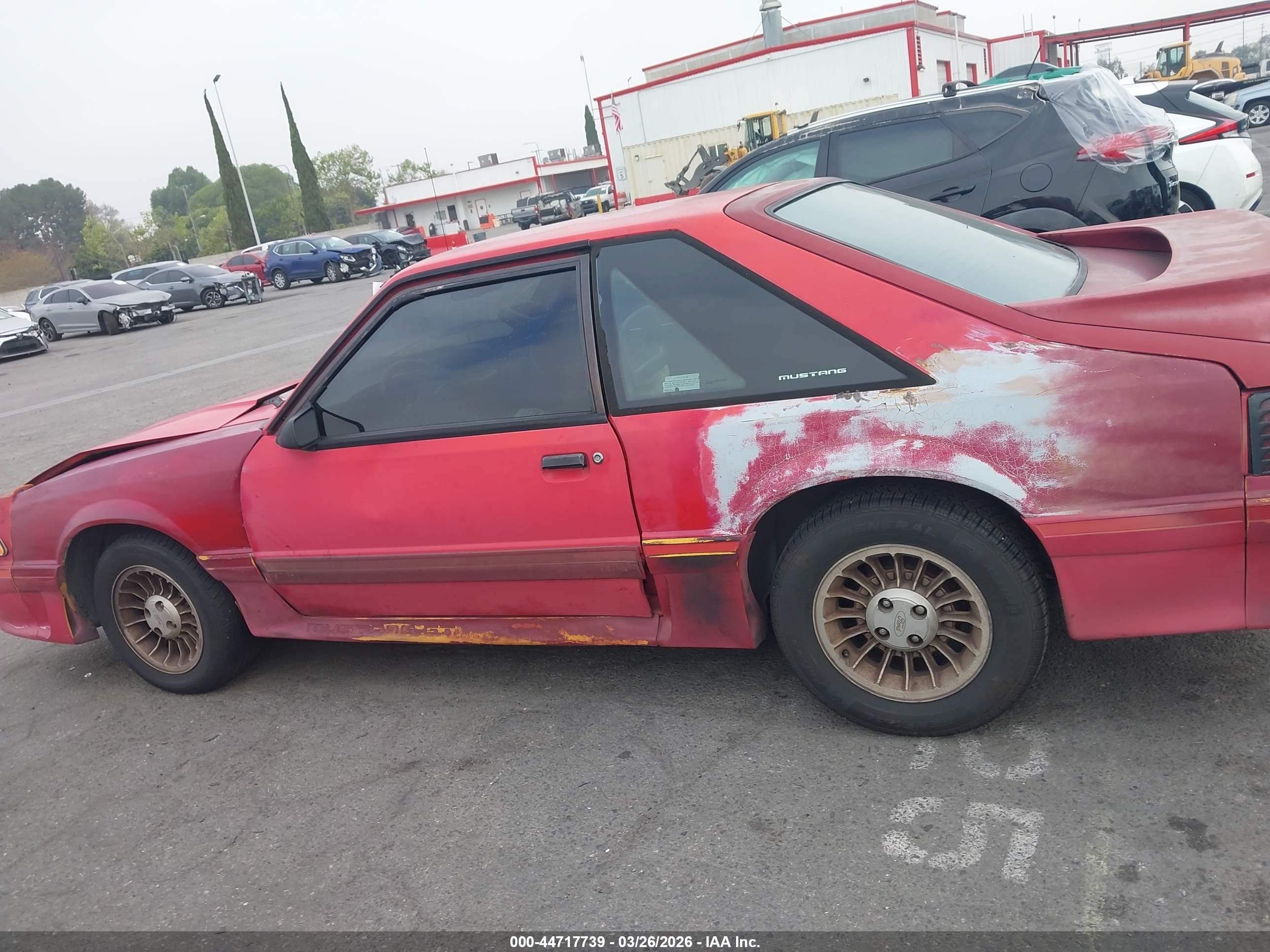 1989 Ford Mustang Gt/cobra Gt Red vin: 1FABP42E5KF135761