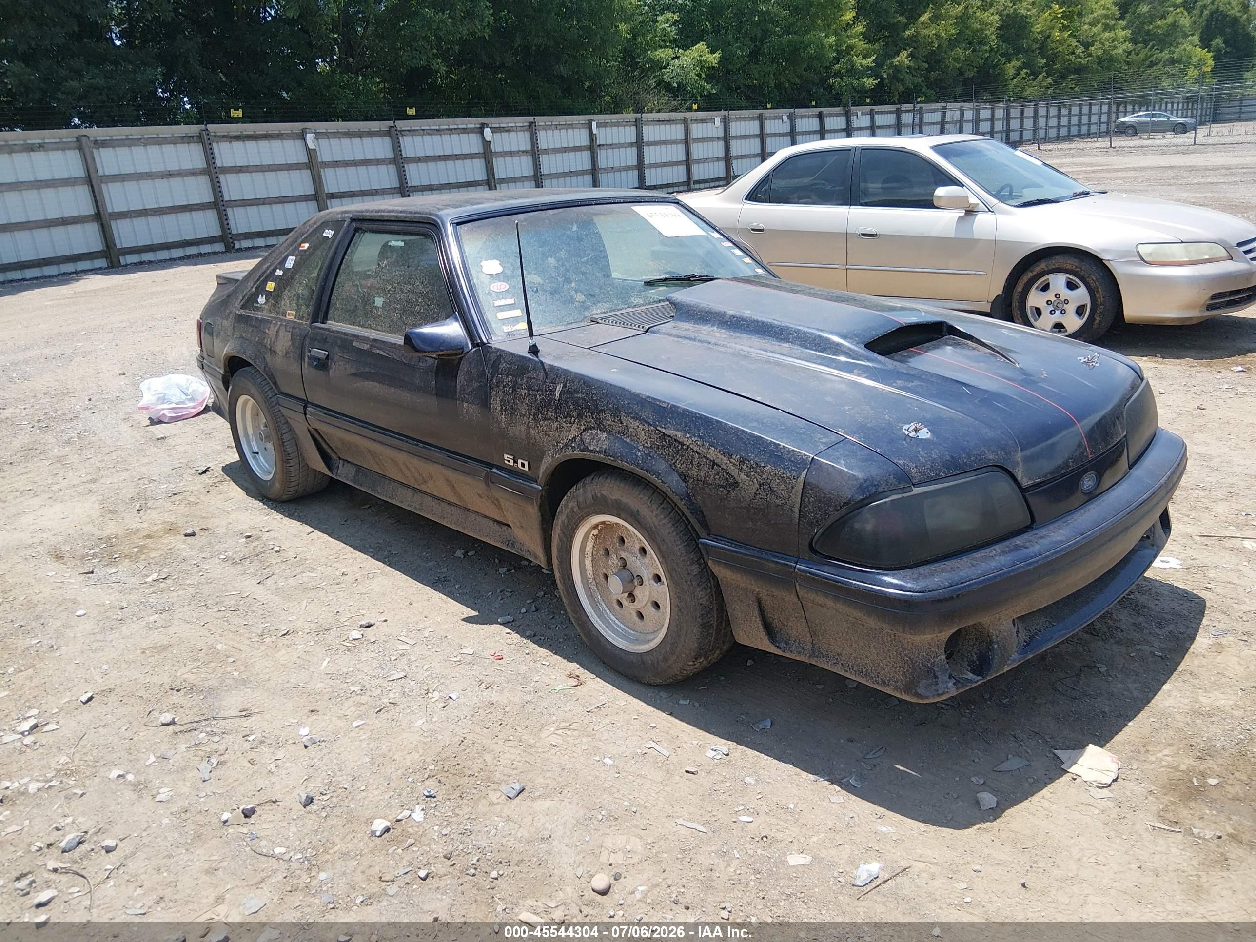1988 Ford Mustang Gt Black vin: 1FABP42E9JF174075