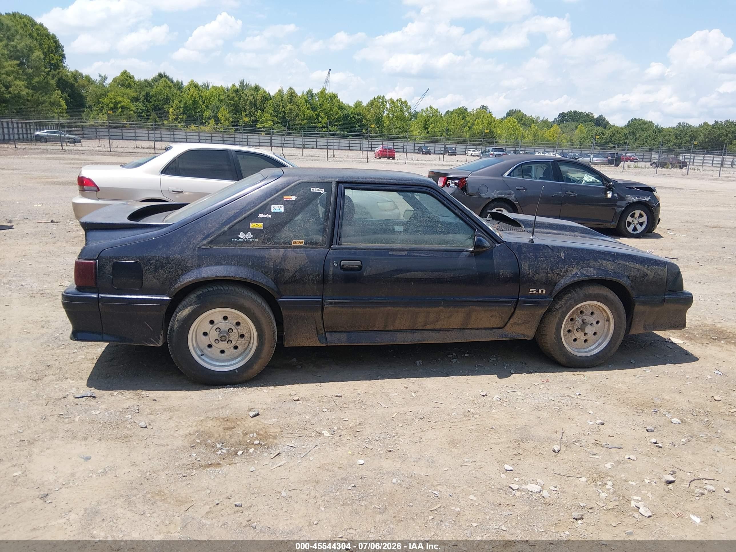 1988 Ford Mustang Gt Black vin: 1FABP42E9JF174075