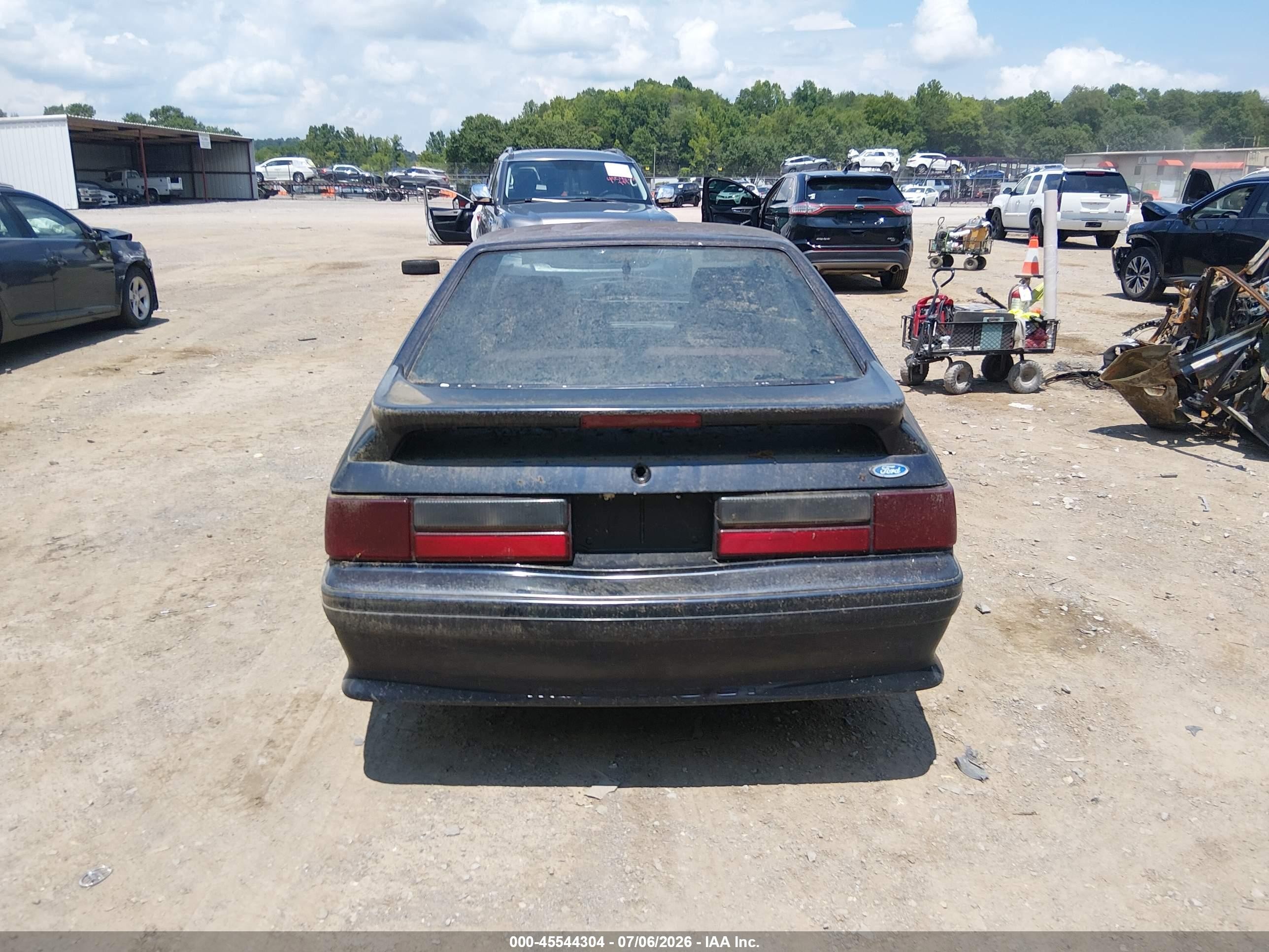 1988 Ford Mustang Gt Black vin: 1FABP42E9JF174075
