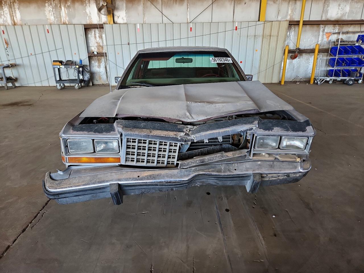 1985 Ford Ltd Crown Victoria Серый vin: 1FABP43F8FZ126273