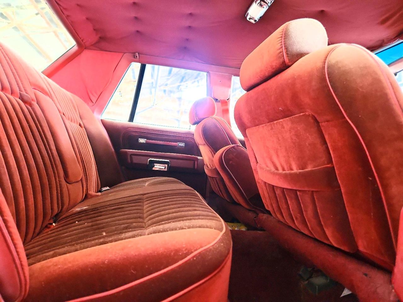 1985 Ford Ltd Crown Victoria Серый vin: 1FABP43F8FZ126273
