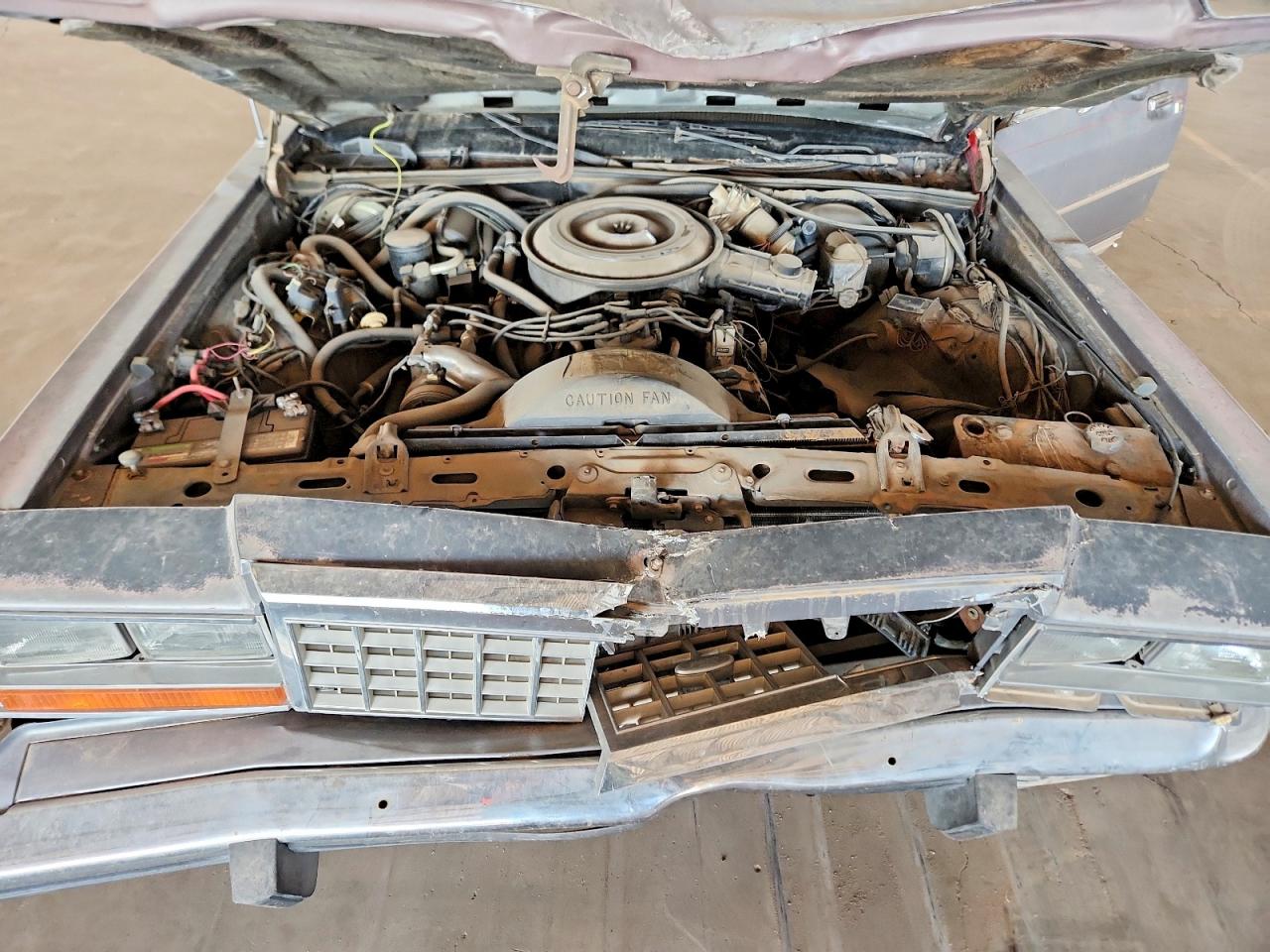 1985 Ford Ltd Crown Victoria Серый vin: 1FABP43F8FZ126273