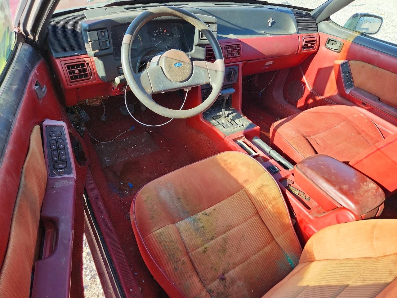 1988 Ford Mustang Lx Red vin: 1FABP44AXJF168487