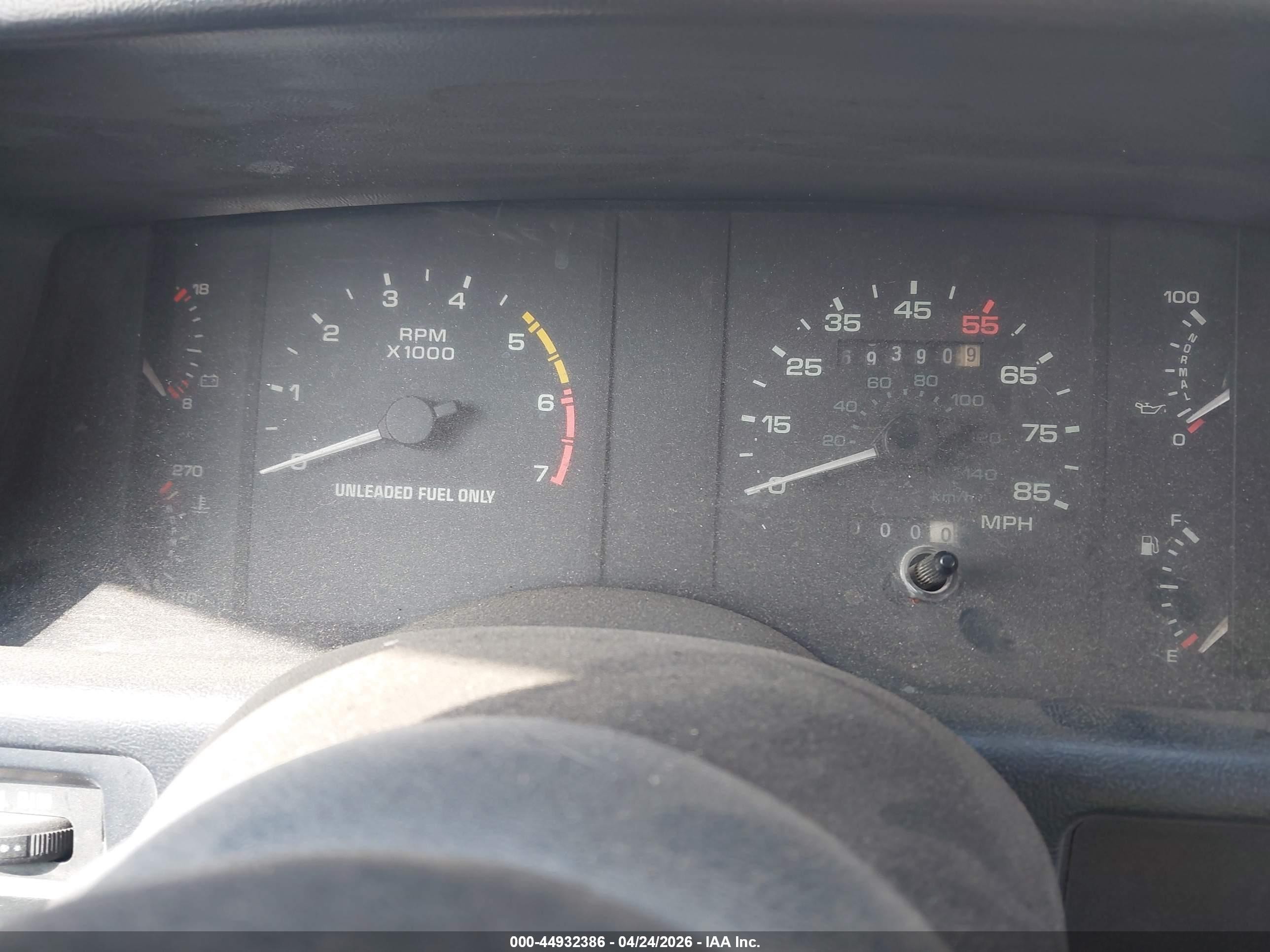 1988 Ford Mustang Gt Белый vin: 1FABP45E2JF188640