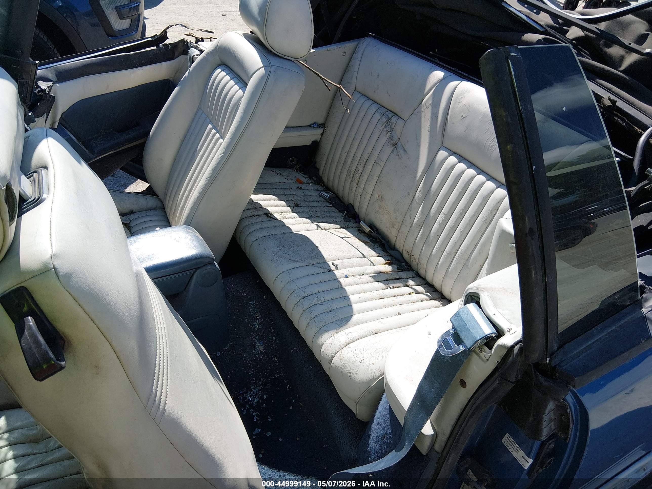 1989 Ford Mustang Gt/cobra Gt Blue vin: 1FABP45E4KF198975