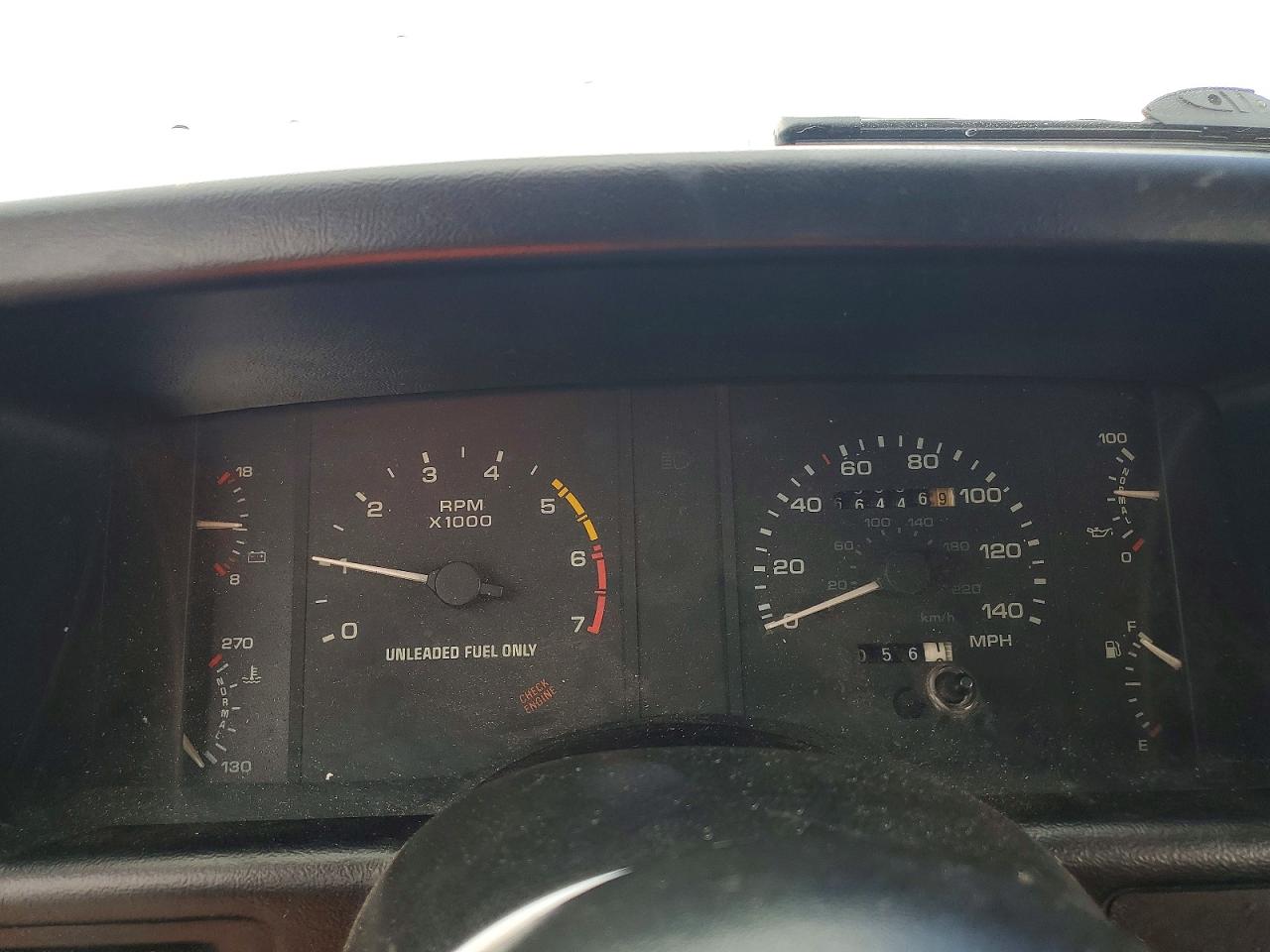 1989 Ford Mustang Gt Cream vin: 1FABP45E5KF160896