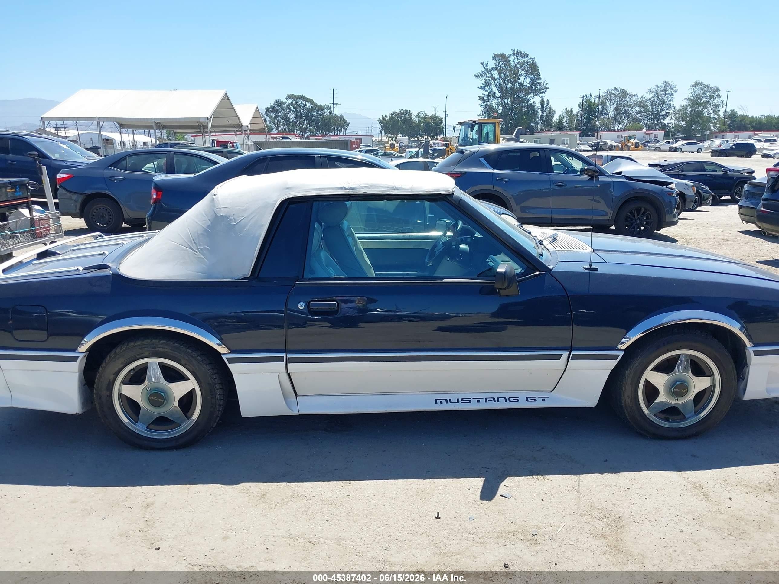 1989 Ford Mustang Gt/cobra Gt Dark Blue vin: 1FABP45E5KF163880
