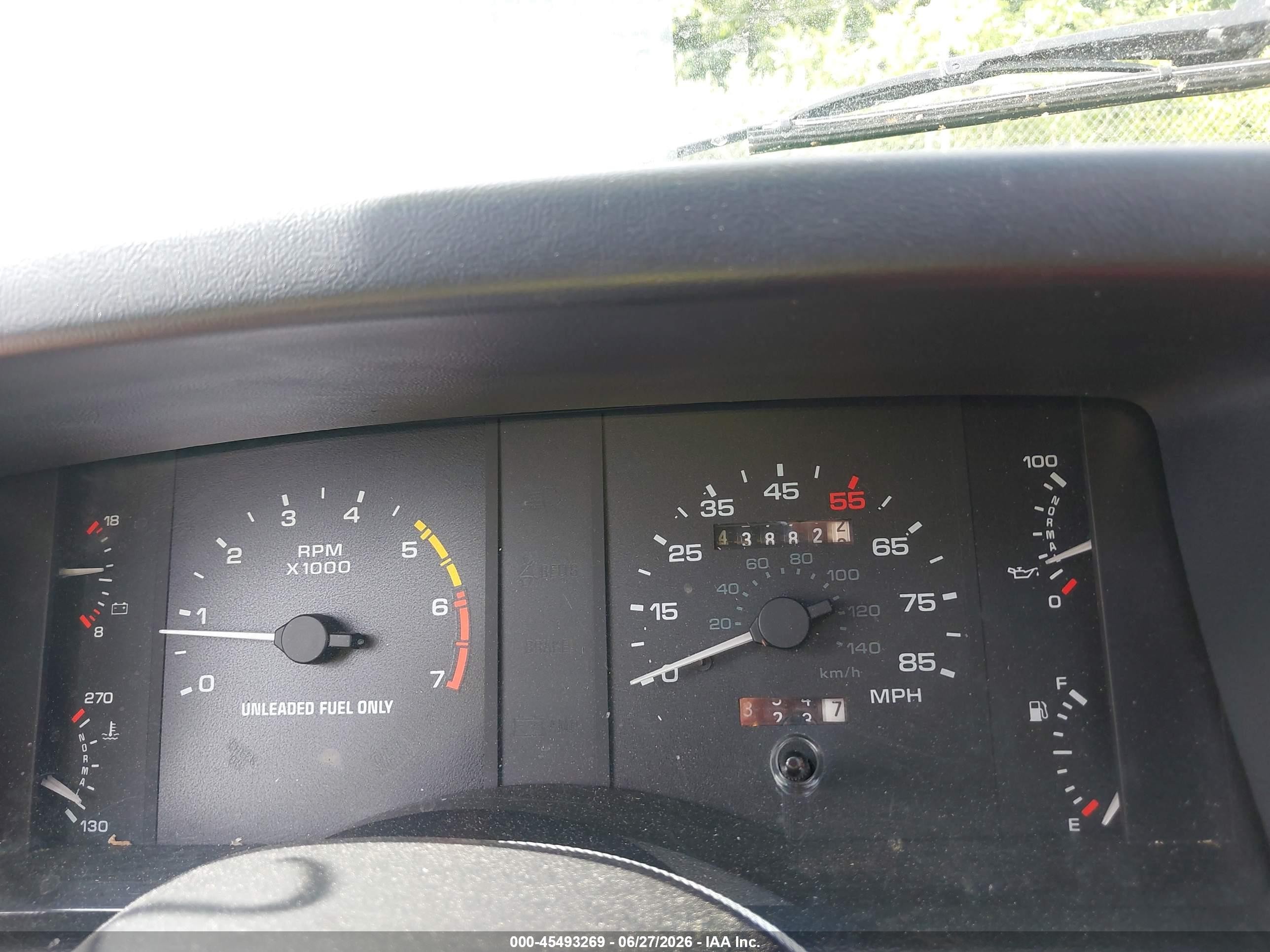 1988 Ford Mustang Gt Maroon vin: 1FABP45E8JF194281