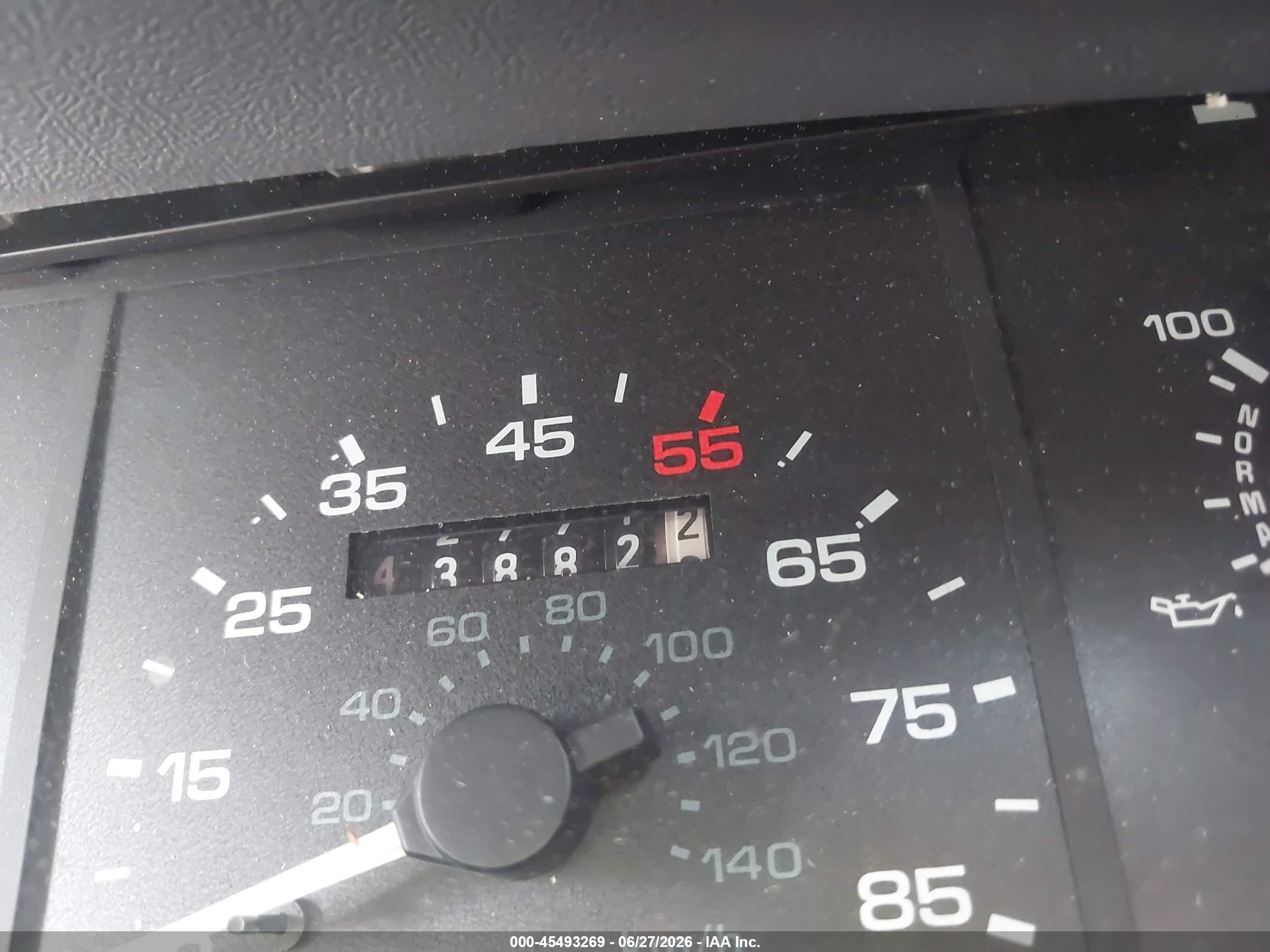 1988 Ford Mustang Gt Maroon vin: 1FABP45E8JF194281