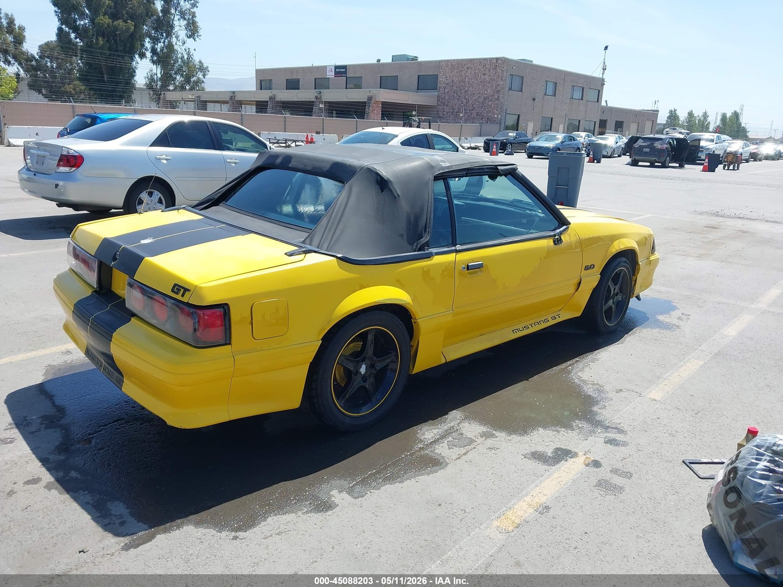 1989 Ford Mustang Gt/cobra Gt Yellow vin: 1FABP45E8KF179667