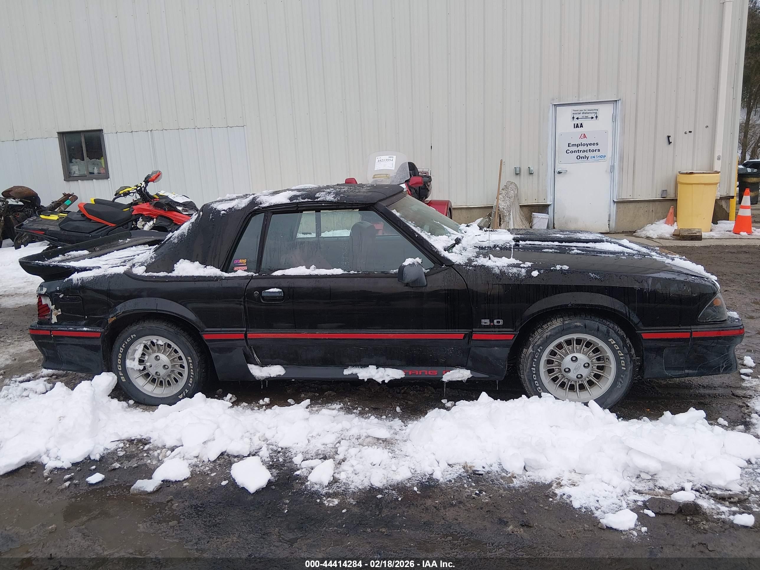 1988 Ford Mustang Gt Black vin: 1FABP45E9JF263589