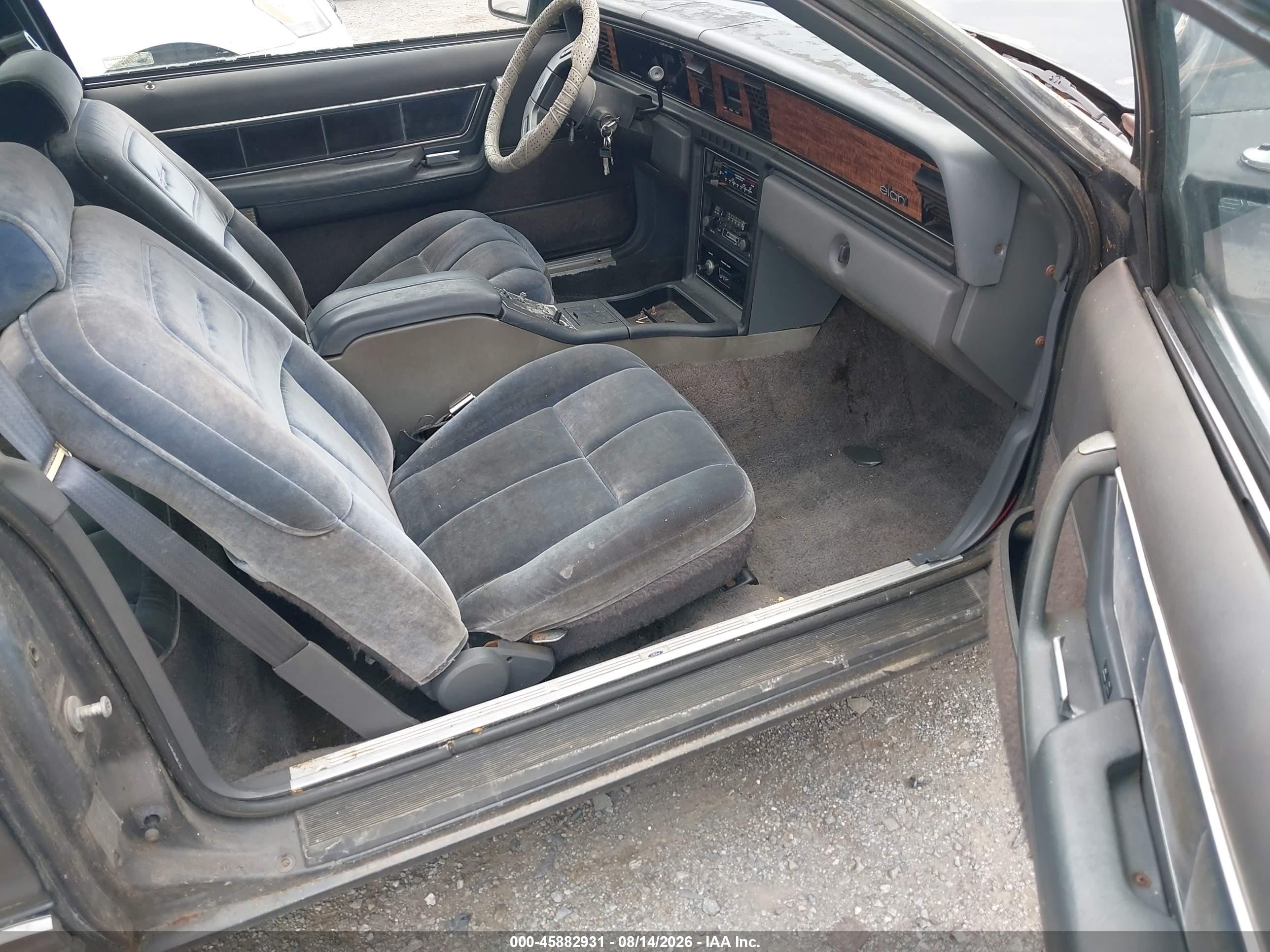 1984 Ford Thunderbird   Black vin: 1FABP4634EH231737